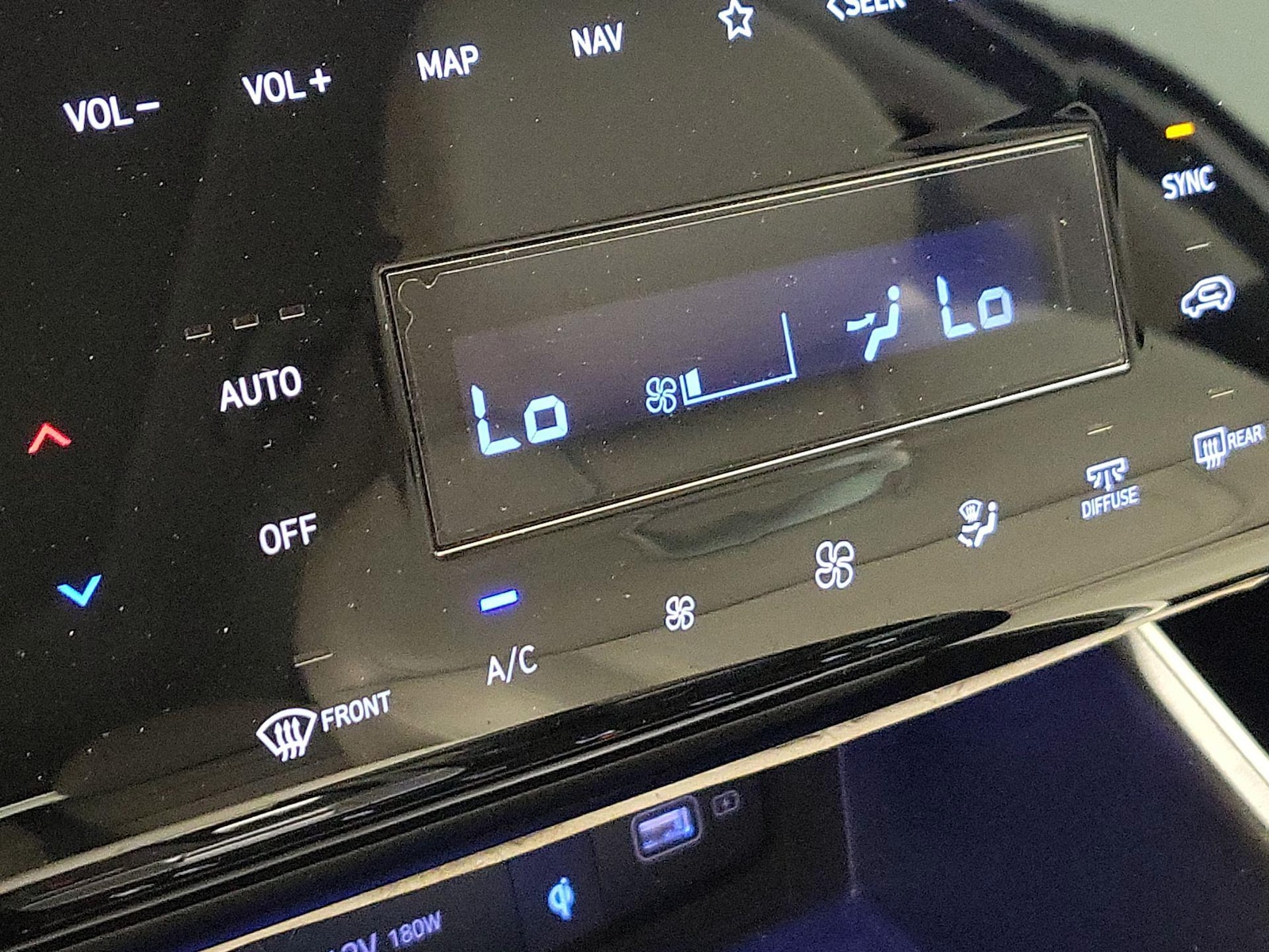 2022 Hyundai Tucson Limited - Photo 18