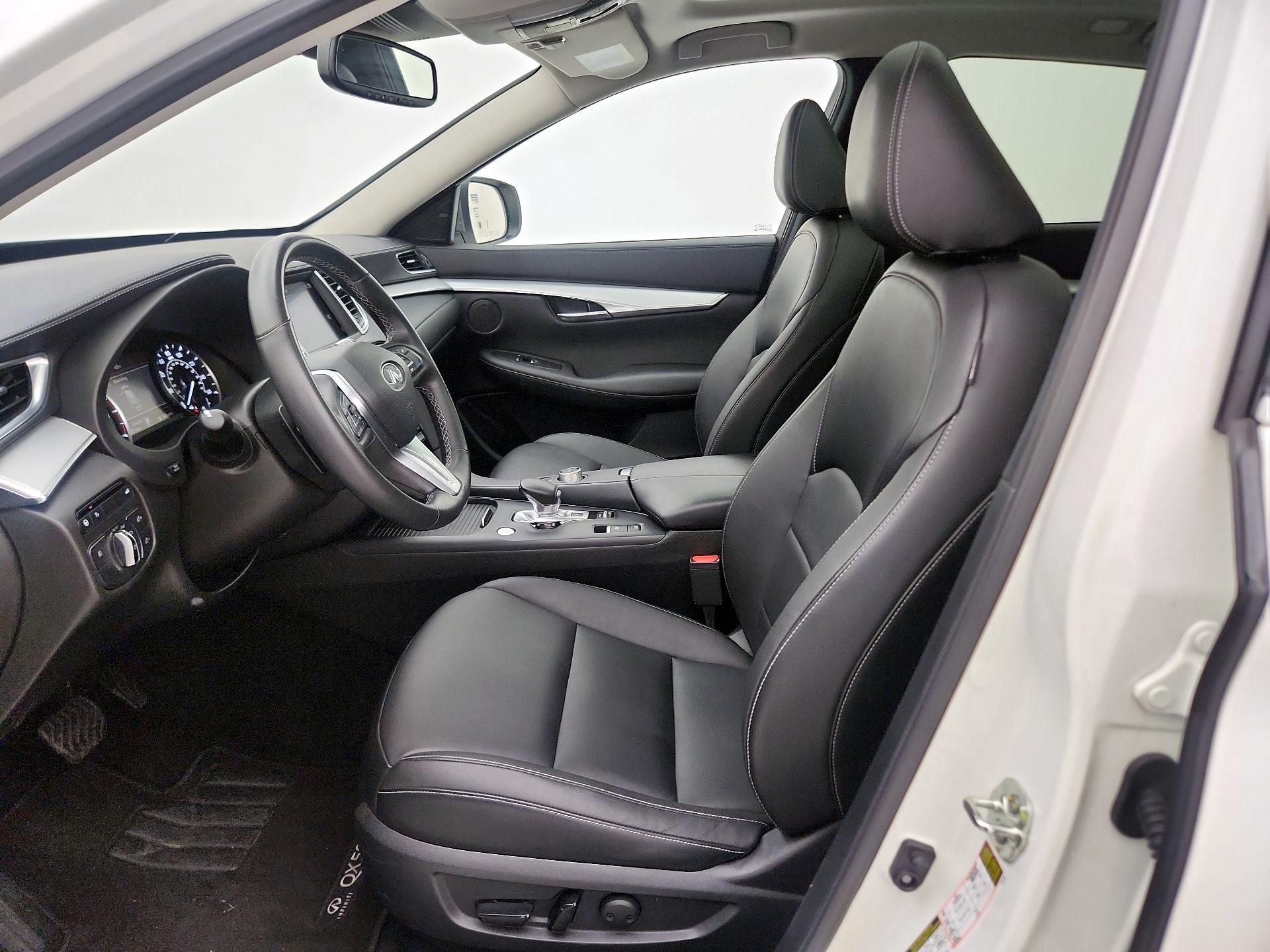 Thumbnail: 2021 INFINITI QX50 - 11