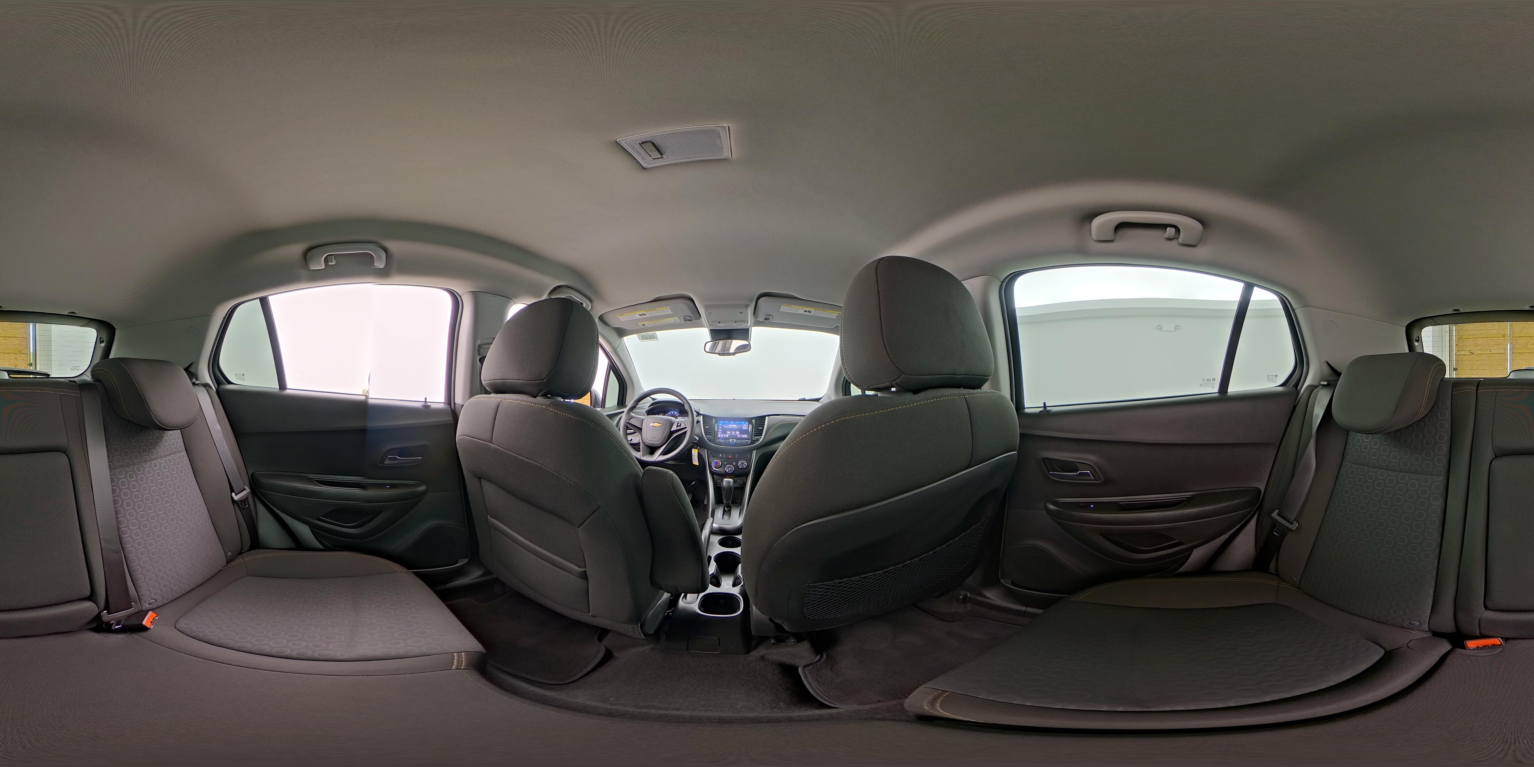 2021 Chevrolet Trax LS - Photo 25