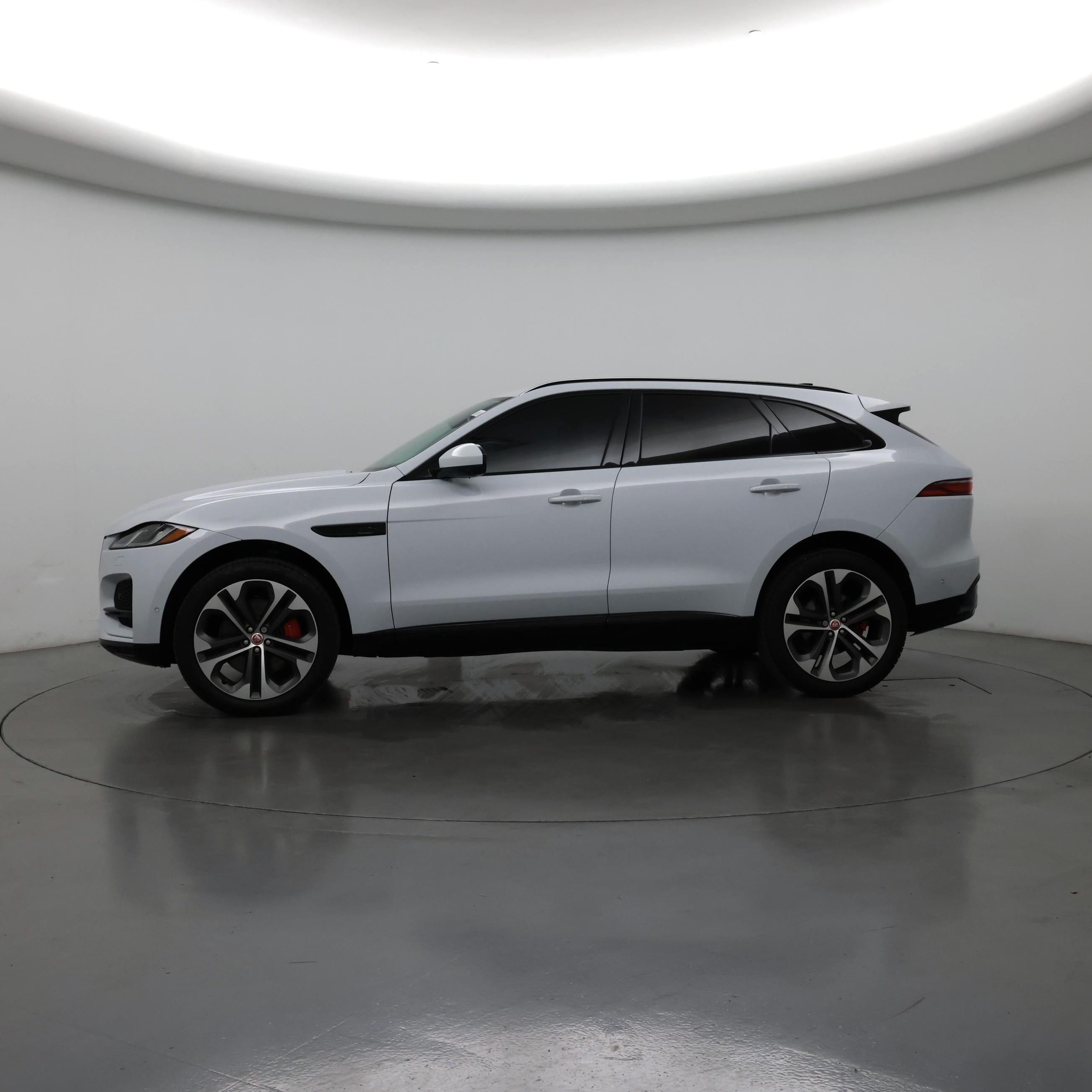 Thumbnail: 2021 Jaguar F-Pace - 3