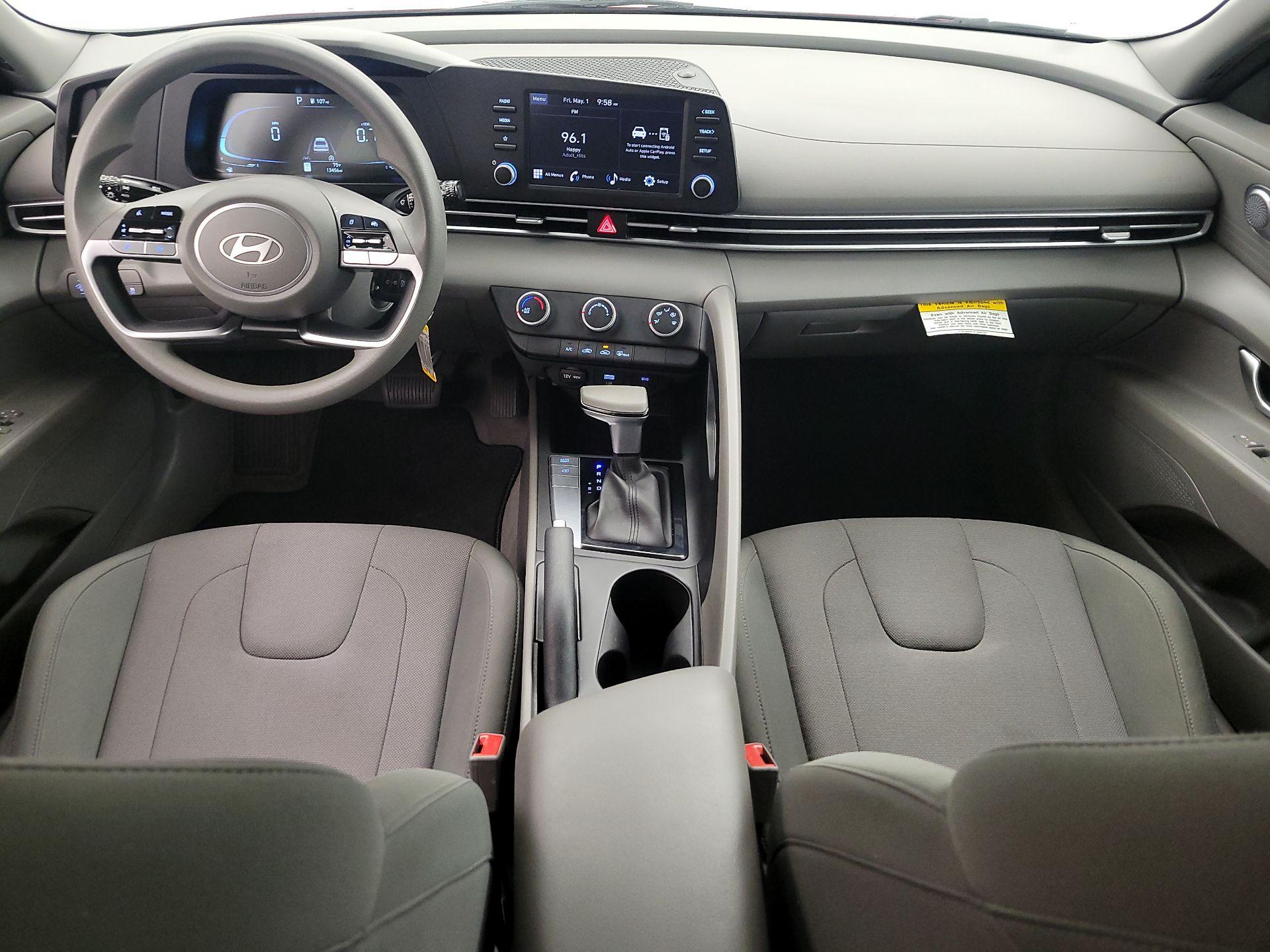 Thumbnail: 2024 Hyundai Elantra - 9