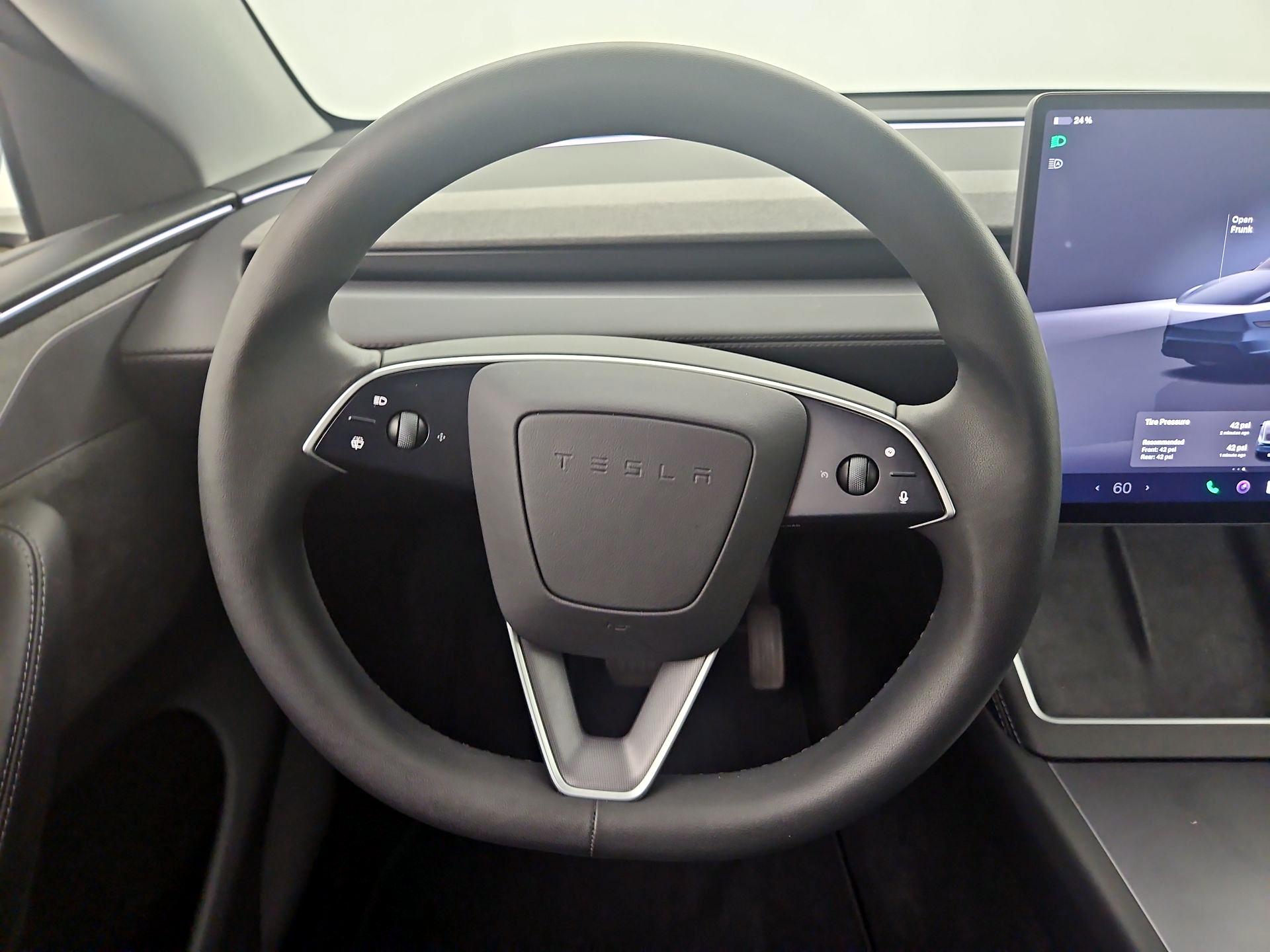 Thumbnail: 2026 Tesla Model Y - 10