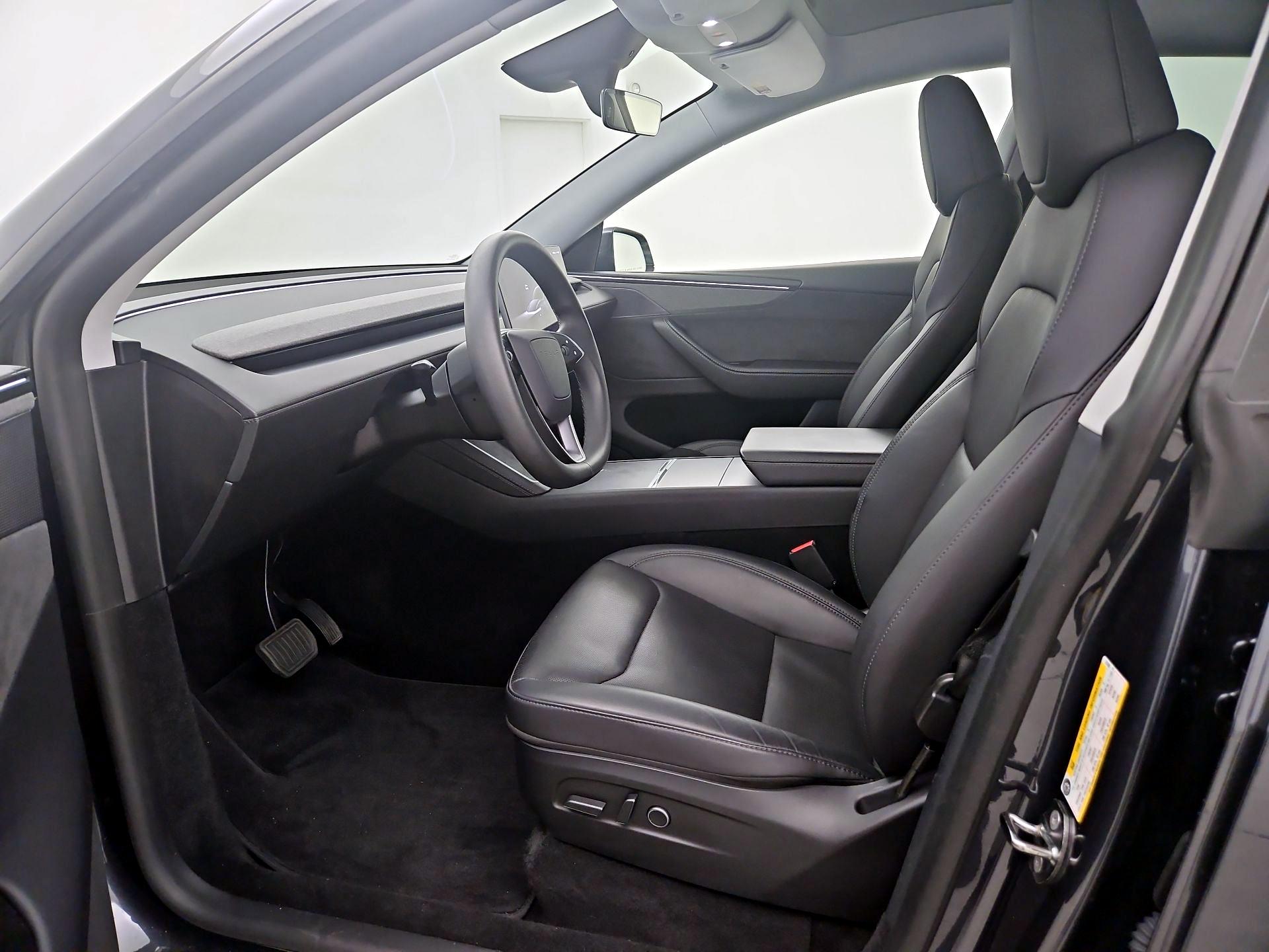 Thumbnail: 2026 Tesla Model Y - 11