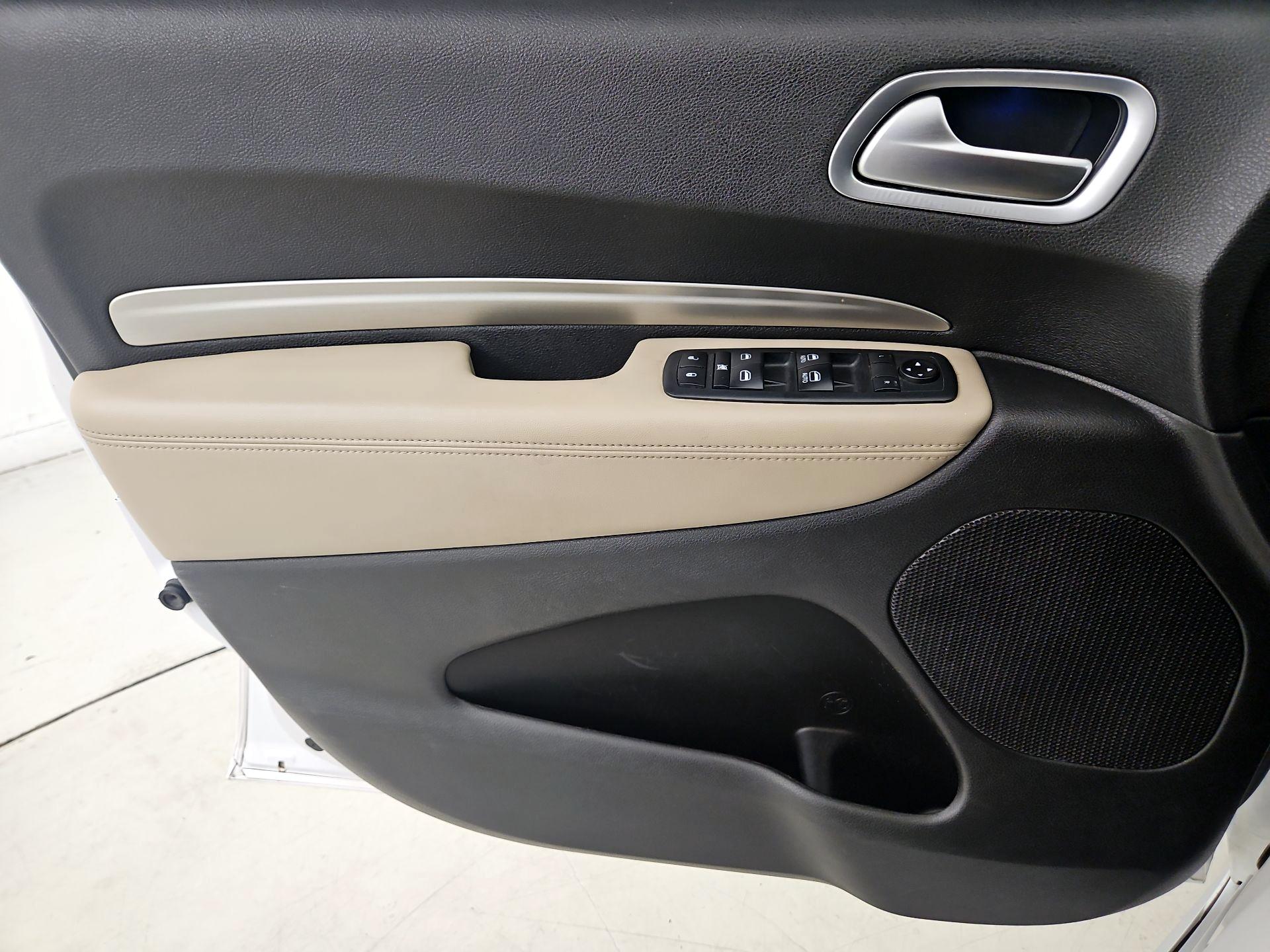 Thumbnail: 2020 Dodge Durango - 12