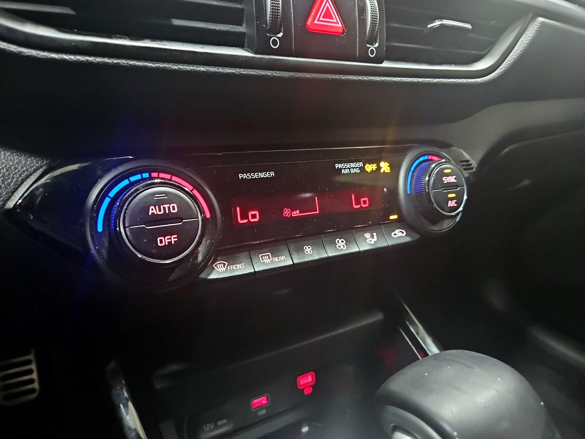 Thumbnail: 2023 Kia Forte - 14