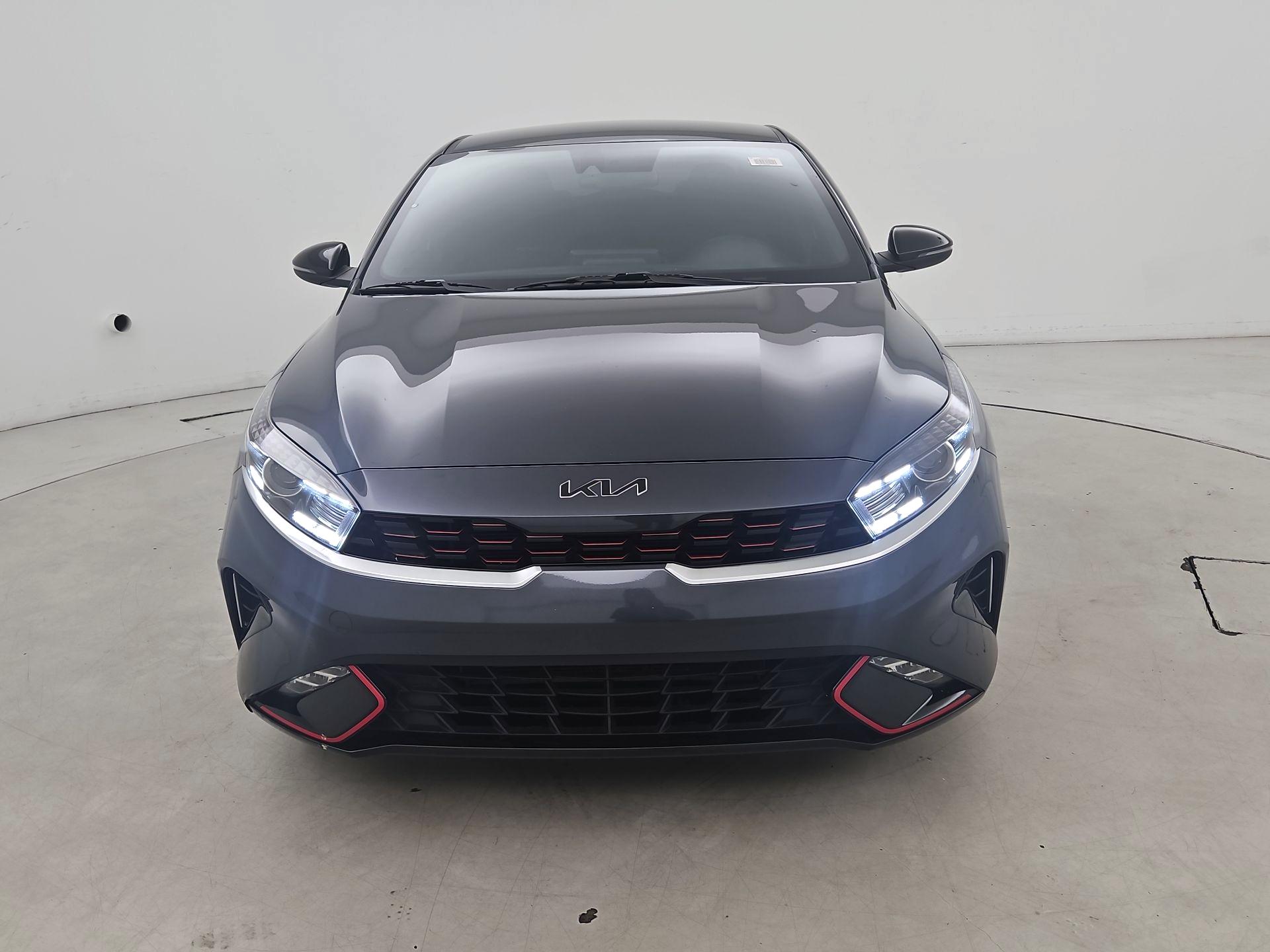Thumbnail: 2023 Kia Forte - 2