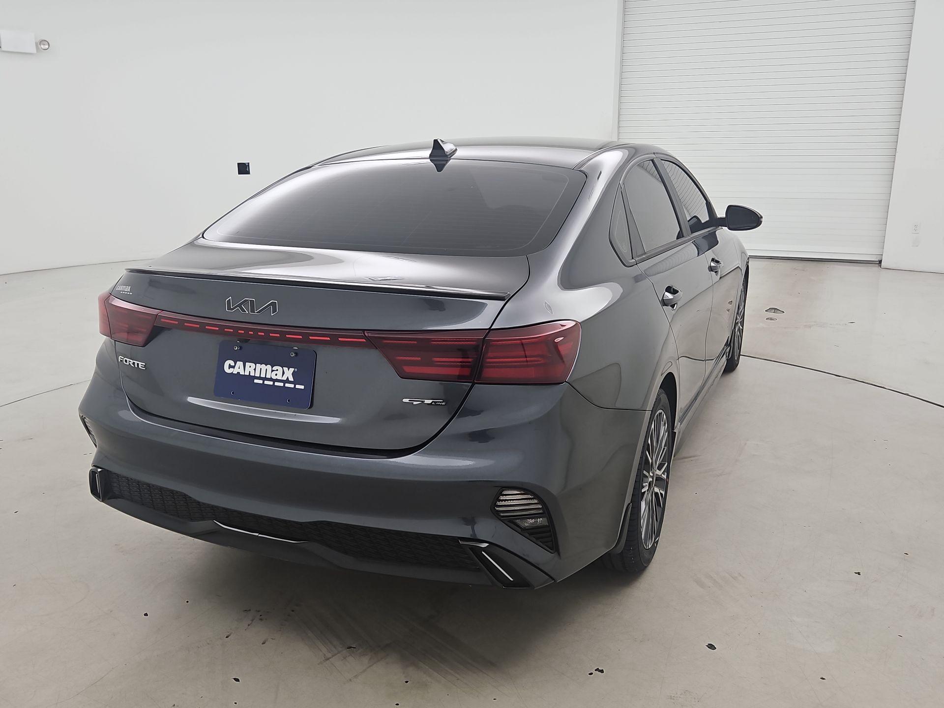 Thumbnail: 2023 Kia Forte - 5