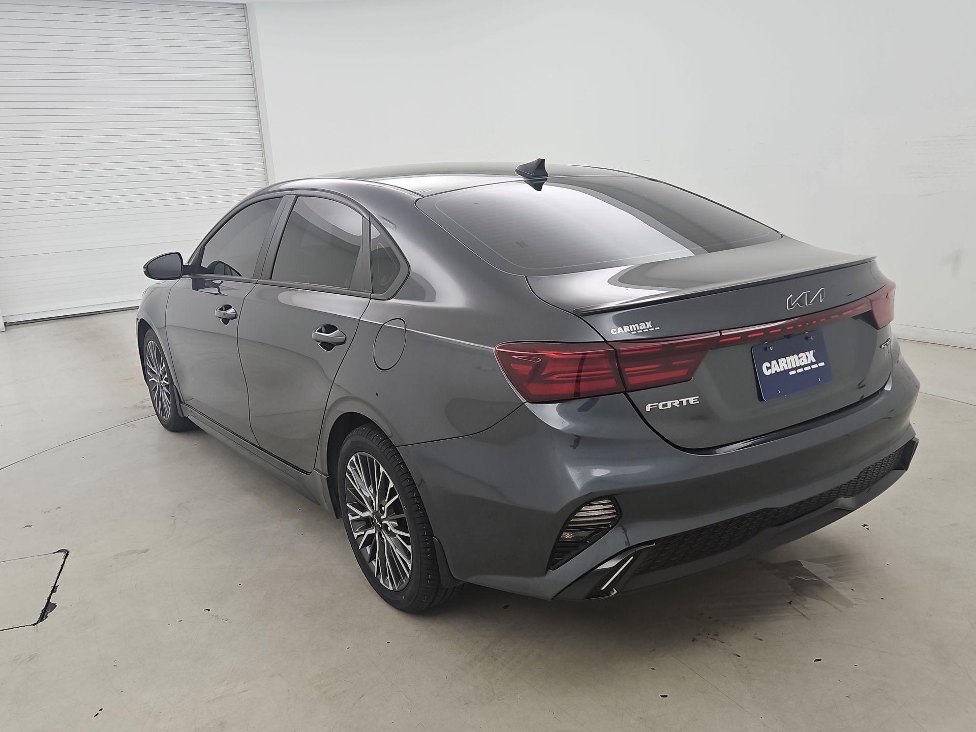 Thumbnail: 2023 Kia Forte - 7