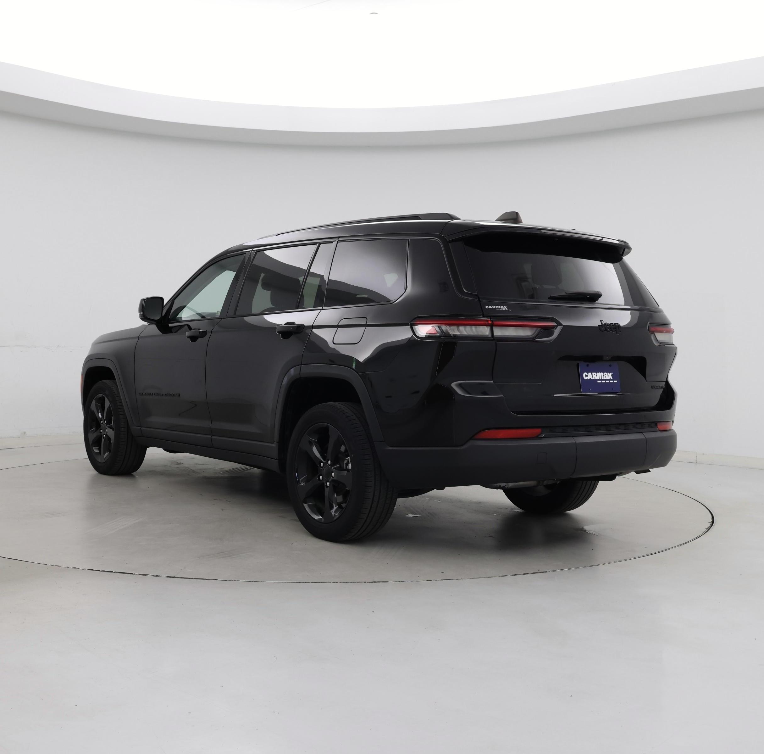 Thumbnail: 2023 Jeep Grand Cherokee L - 2