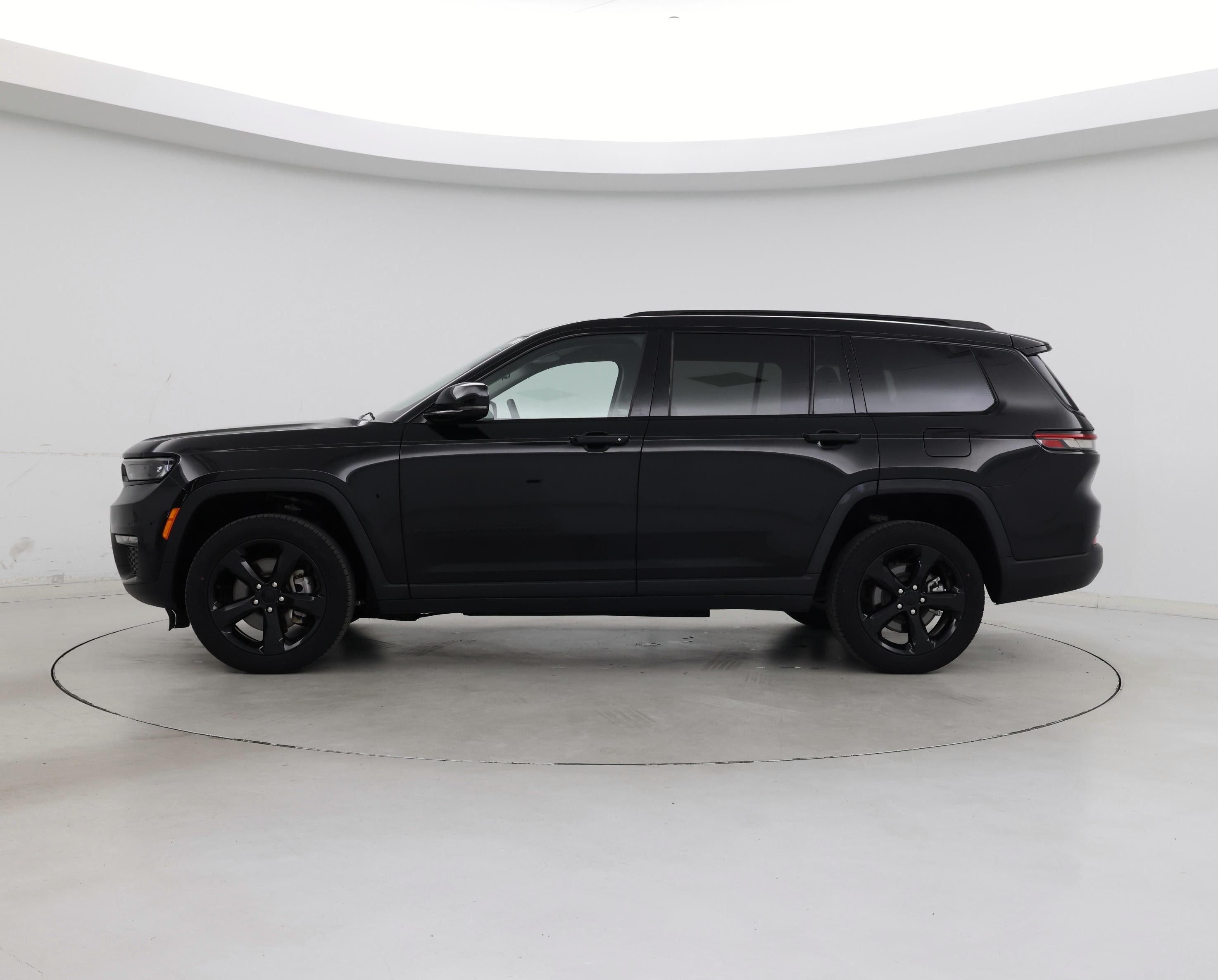 Thumbnail: 2023 Jeep Grand Cherokee L - 3