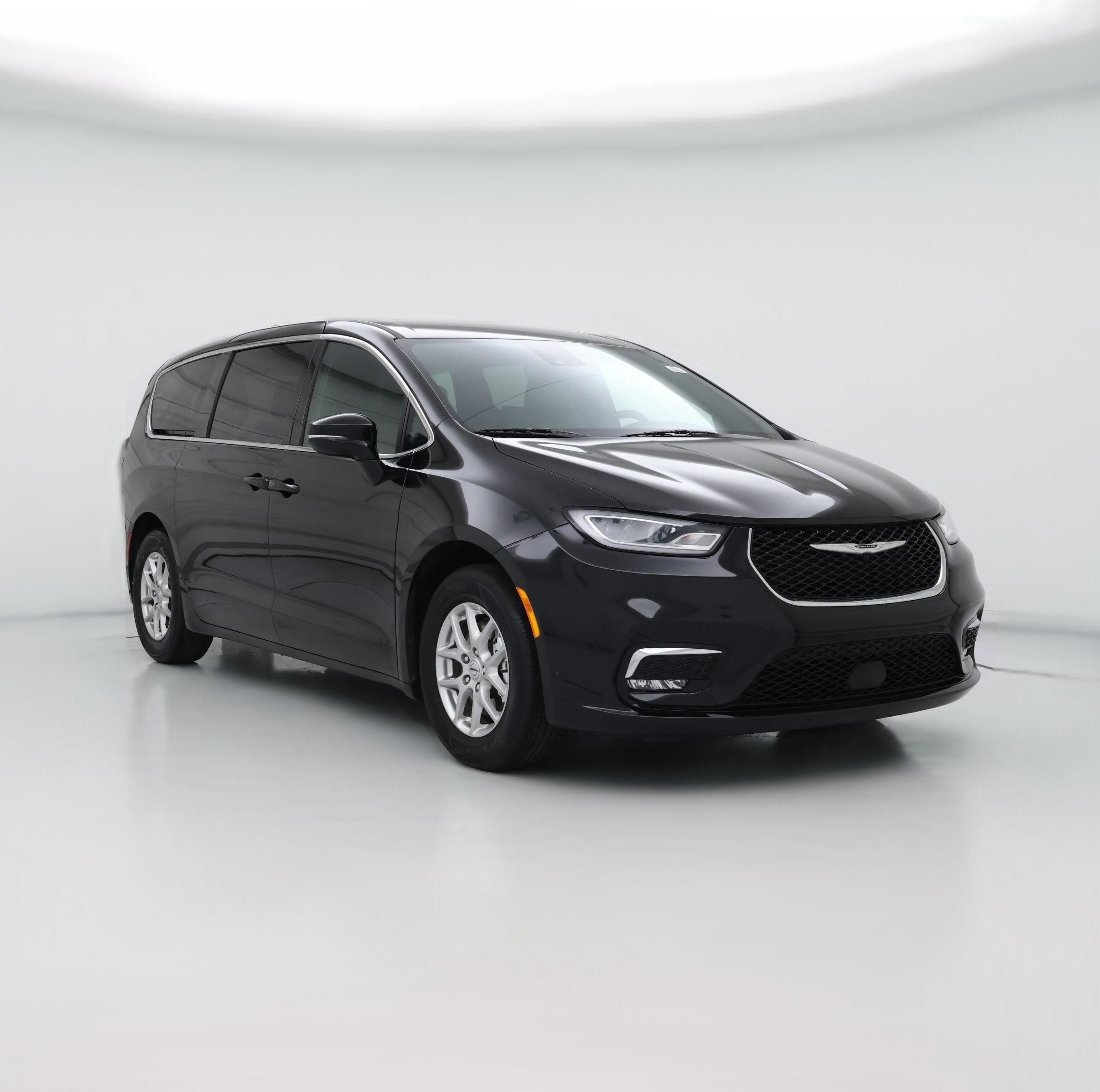 Thumbnail: 2025 Chrysler Pacifica - 1