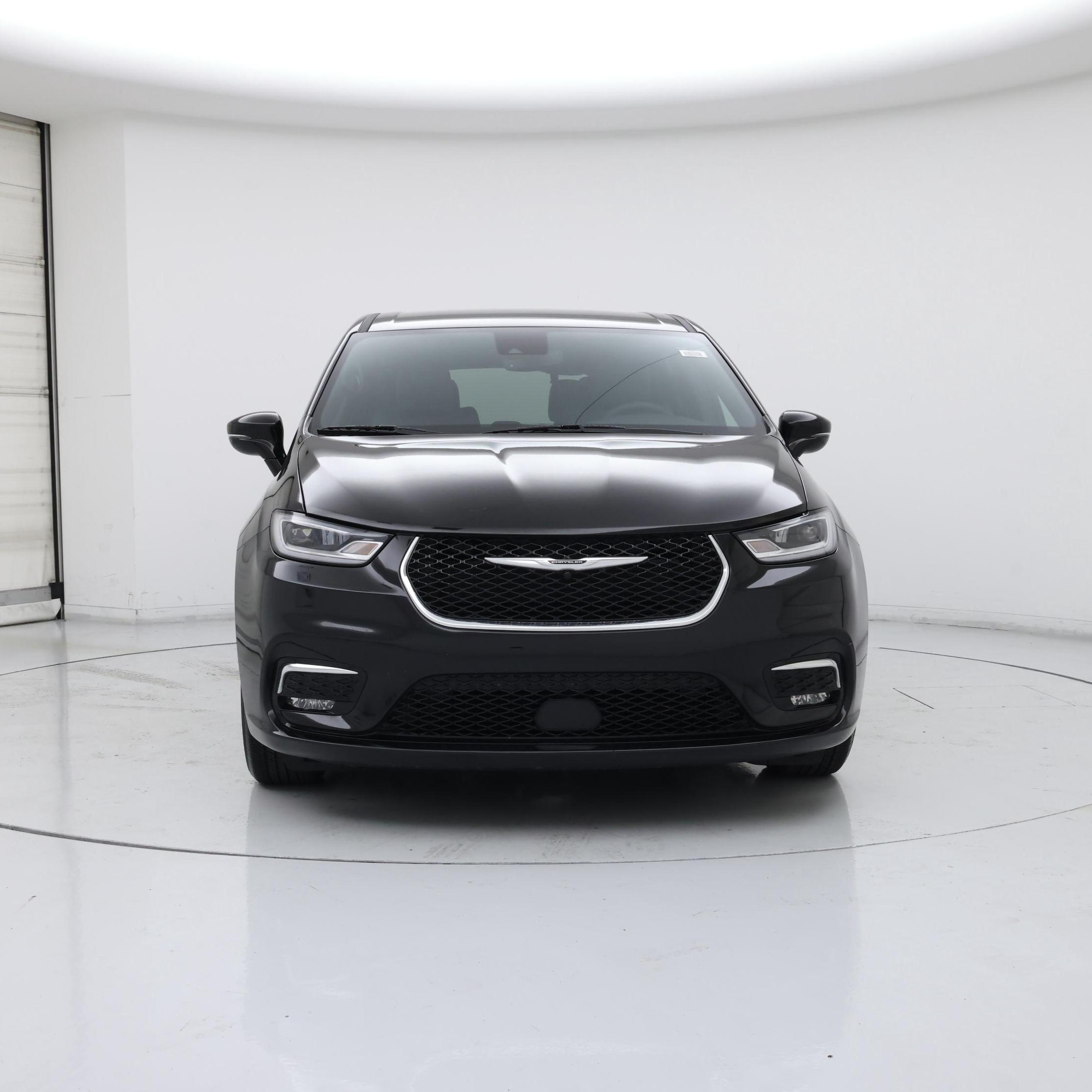 Thumbnail: 2025 Chrysler Pacifica - 5