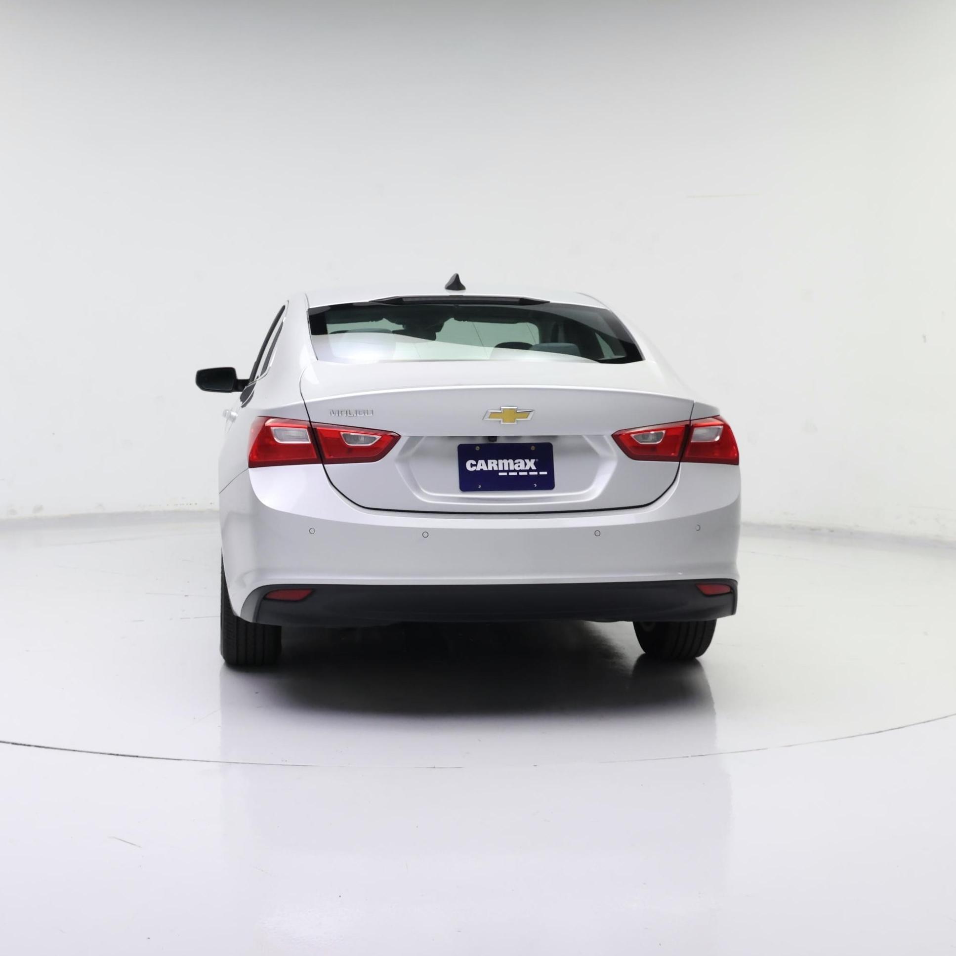 Thumbnail: 2022 Chevrolet Malibu - 6