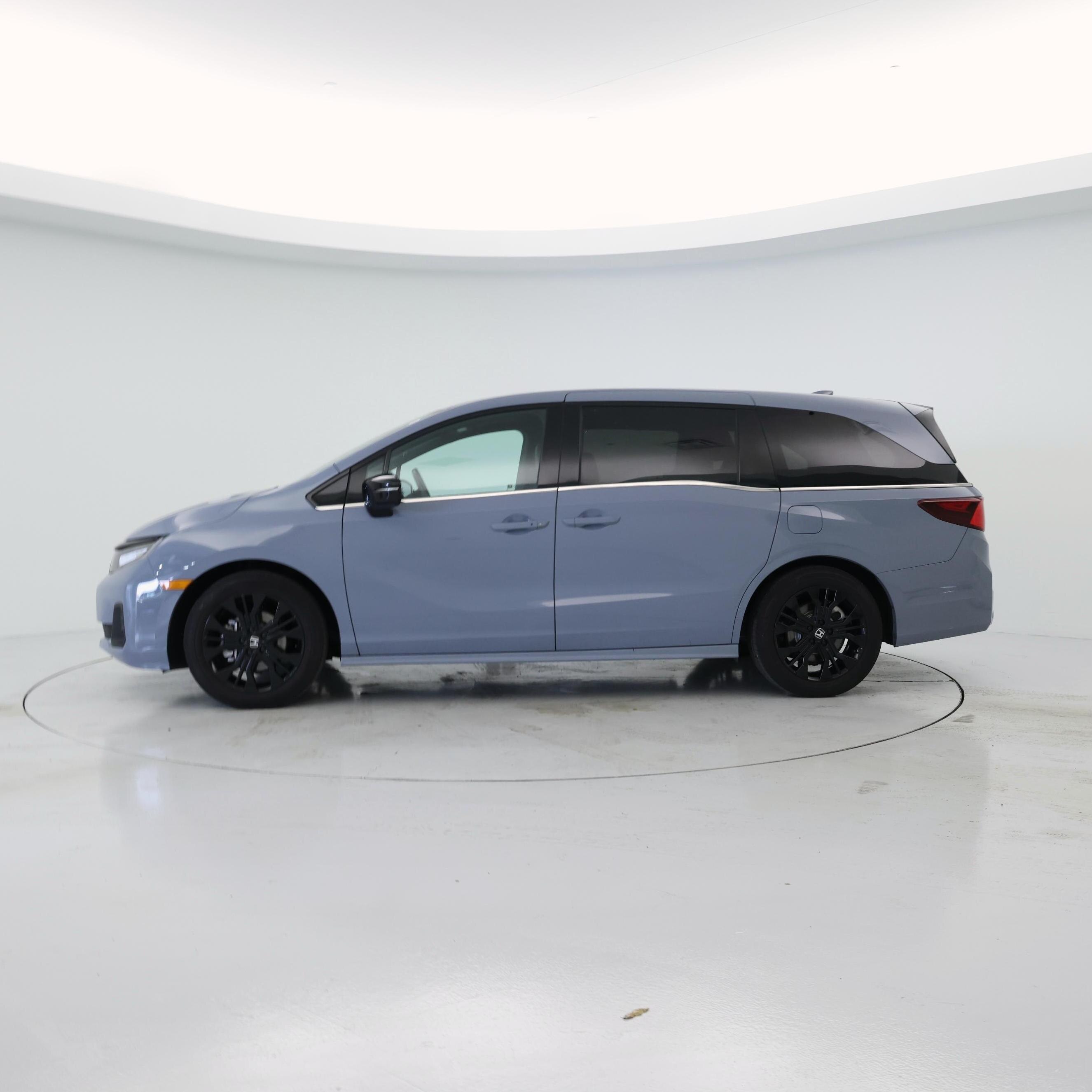 Thumbnail: 2025 Honda Odyssey - 3