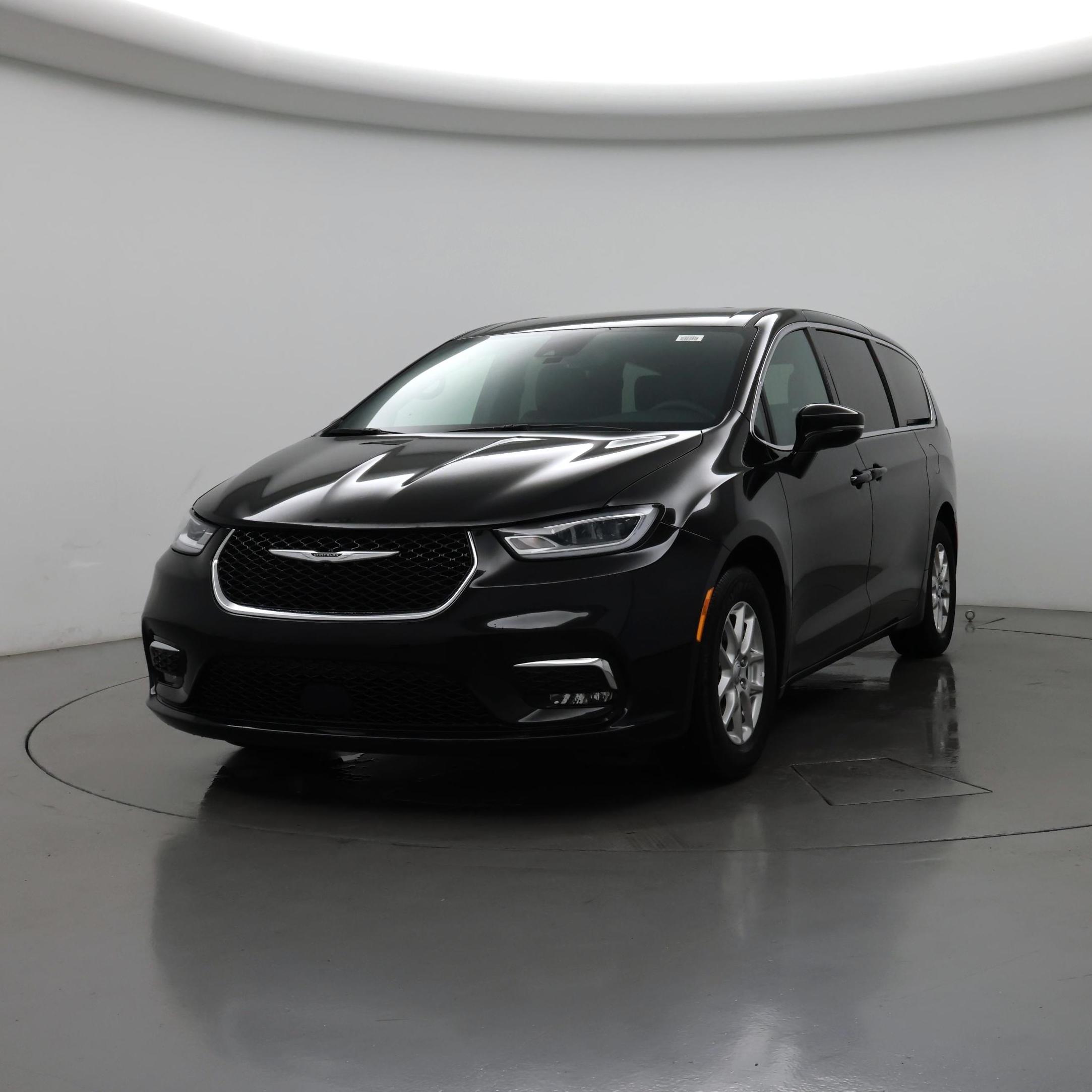 Thumbnail: 2025 Chrysler Pacifica - 4