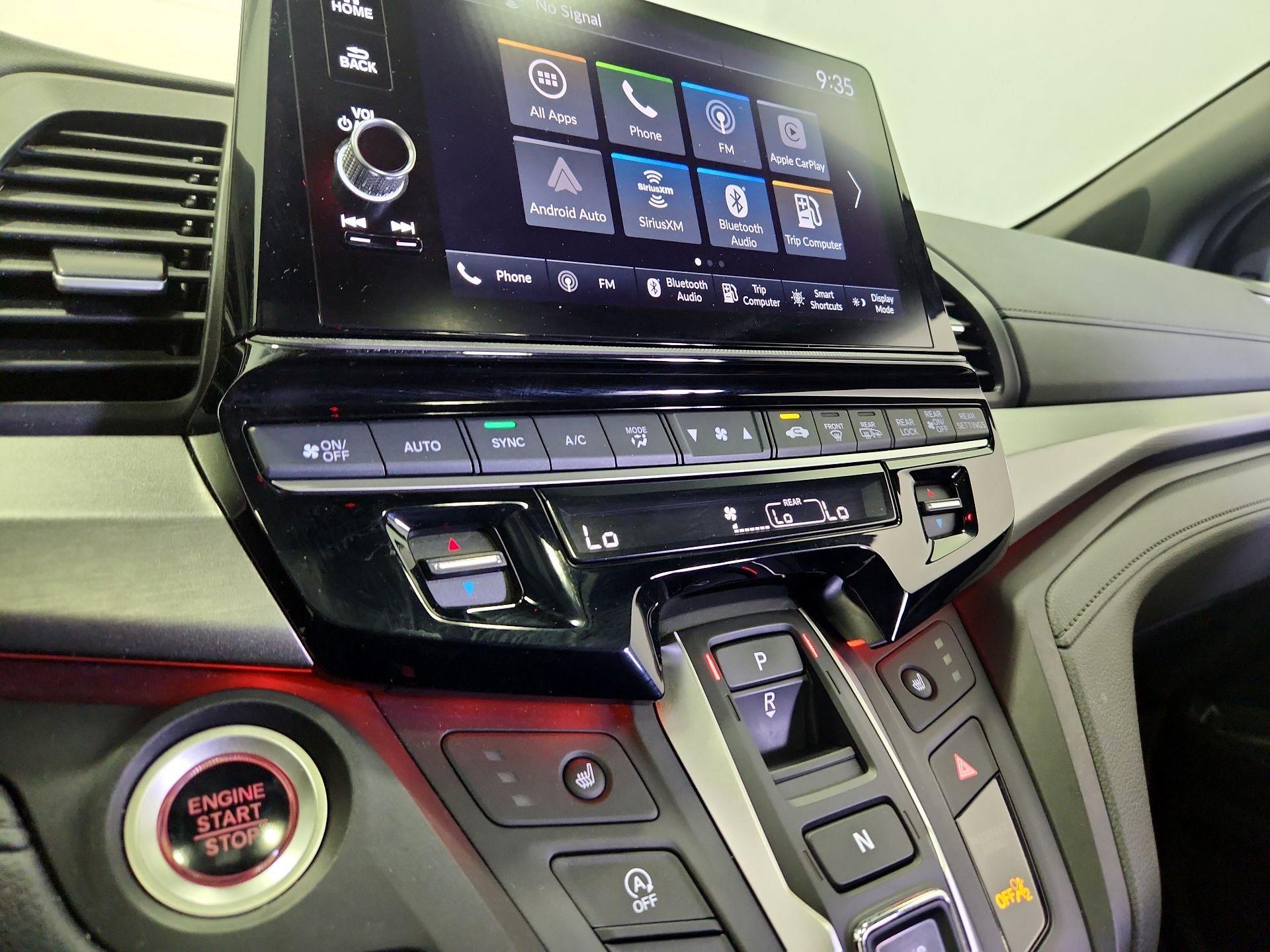 Thumbnail: 2025 Honda Odyssey - 16