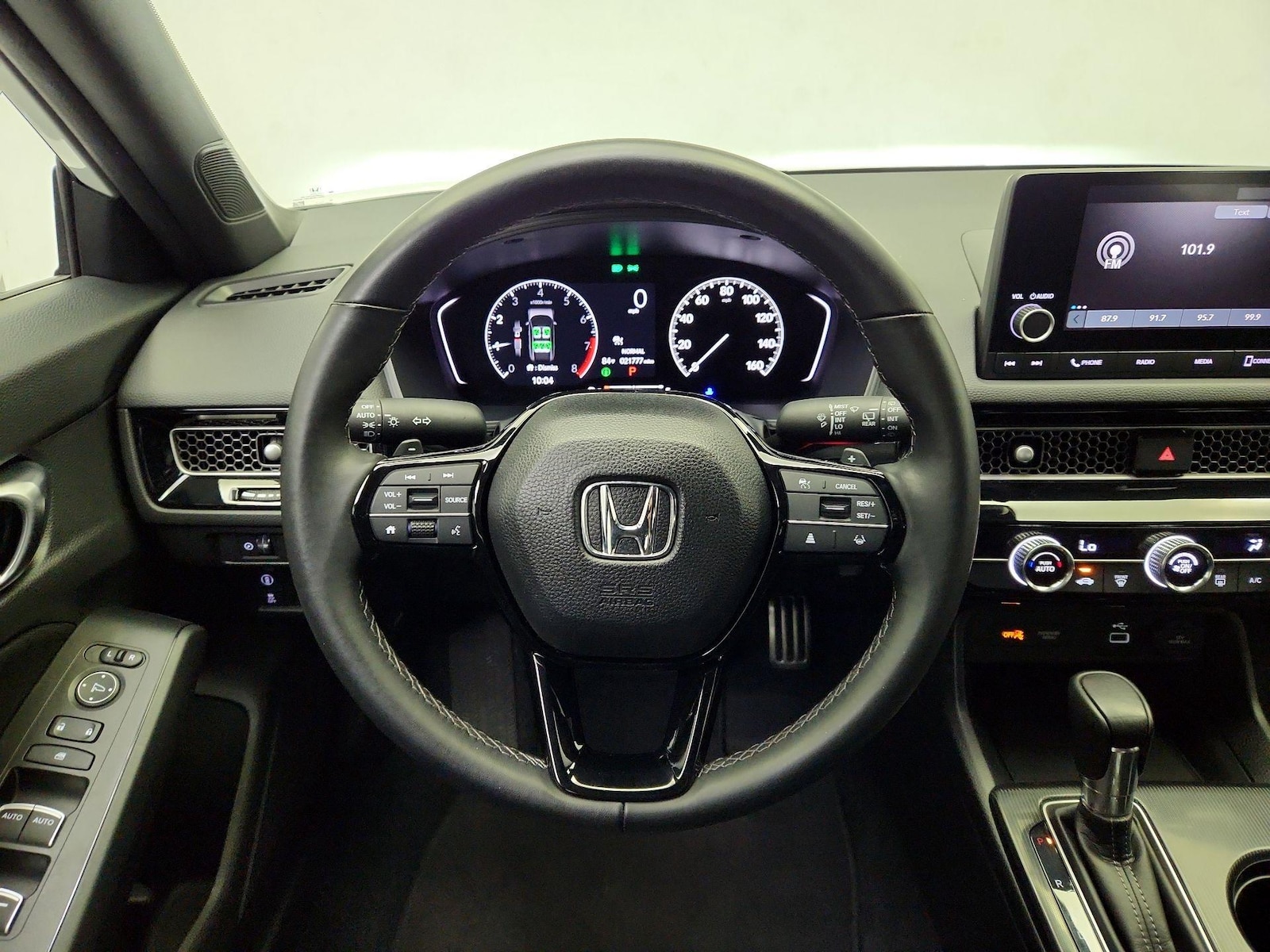 2023 Honda Civic Hatchback Sport - Photo 11