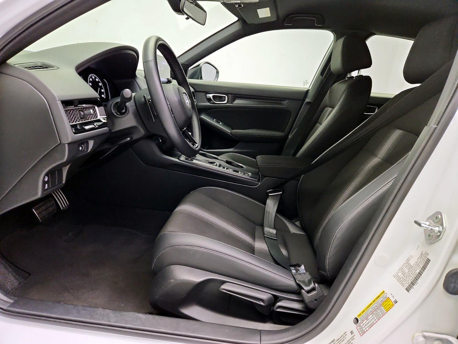 2023 Honda Civic Hatchback Sport - Photo 12