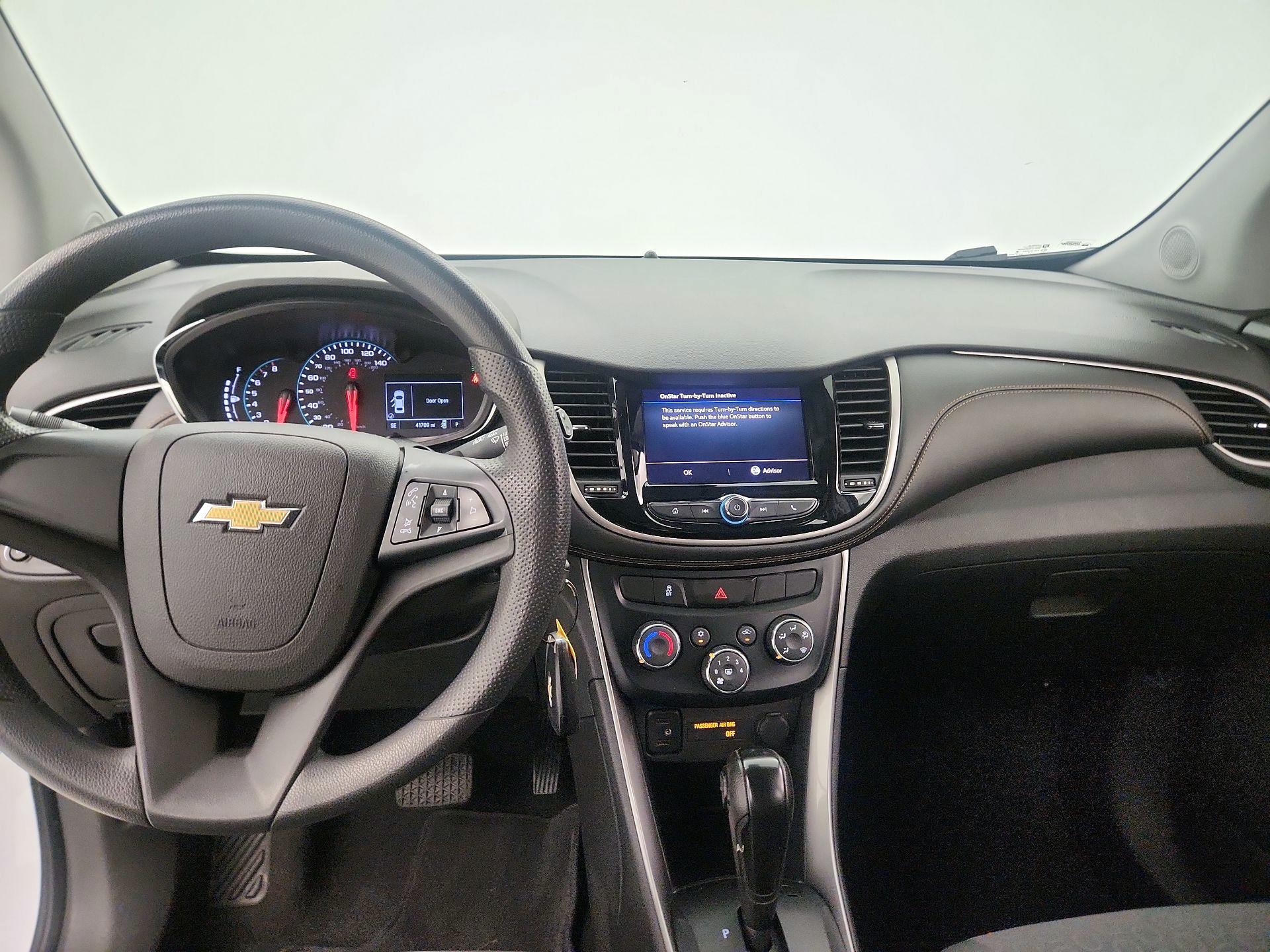 Thumbnail: 2020 Chevrolet Trax - 9