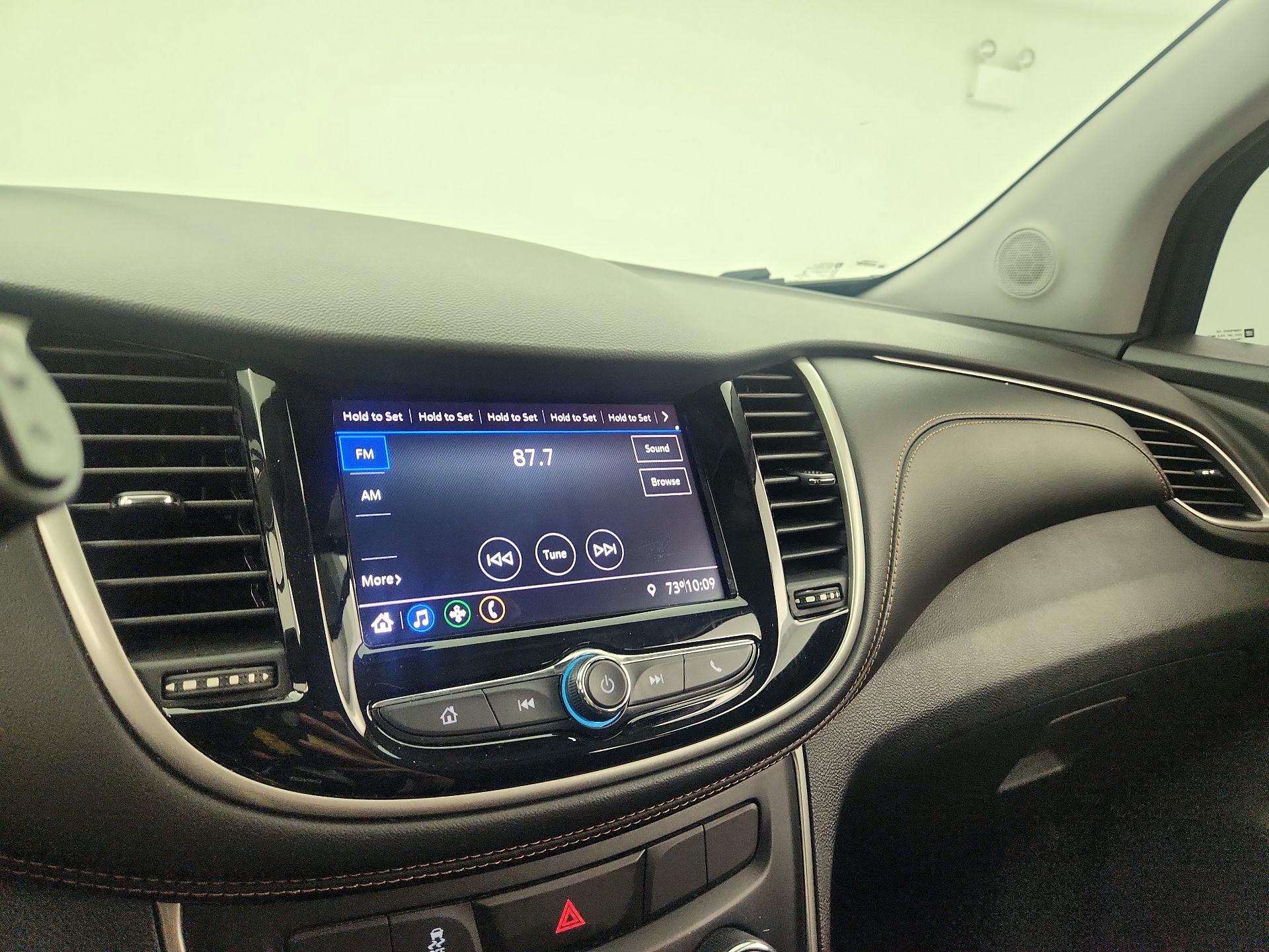 Thumbnail: 2020 Chevrolet Trax - 15