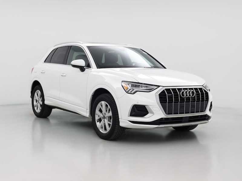 2023 Audi Q3 Premium