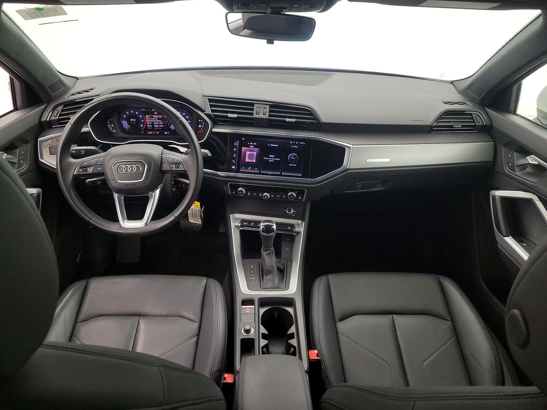 Thumbnail: 2023 Audi Q3 - 9