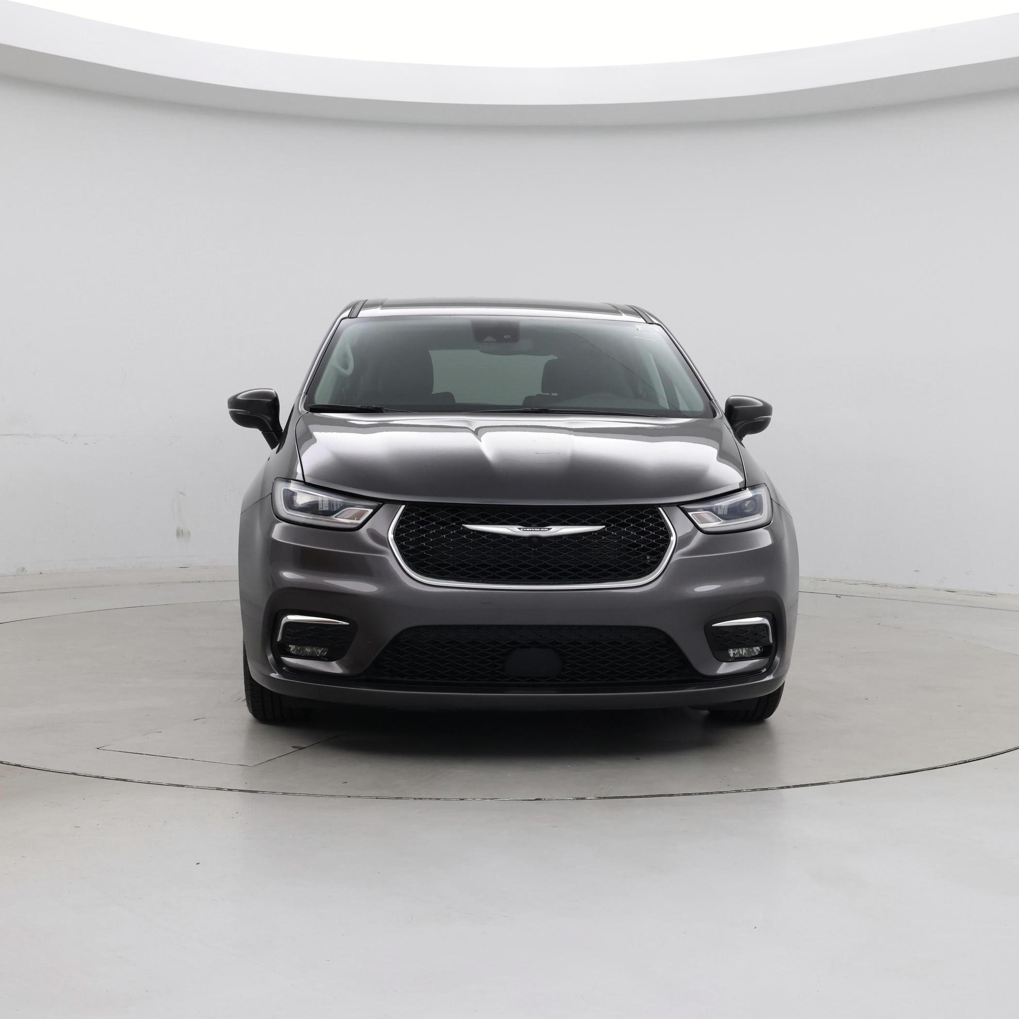 Thumbnail: 2023 Chrysler Pacifica - 5