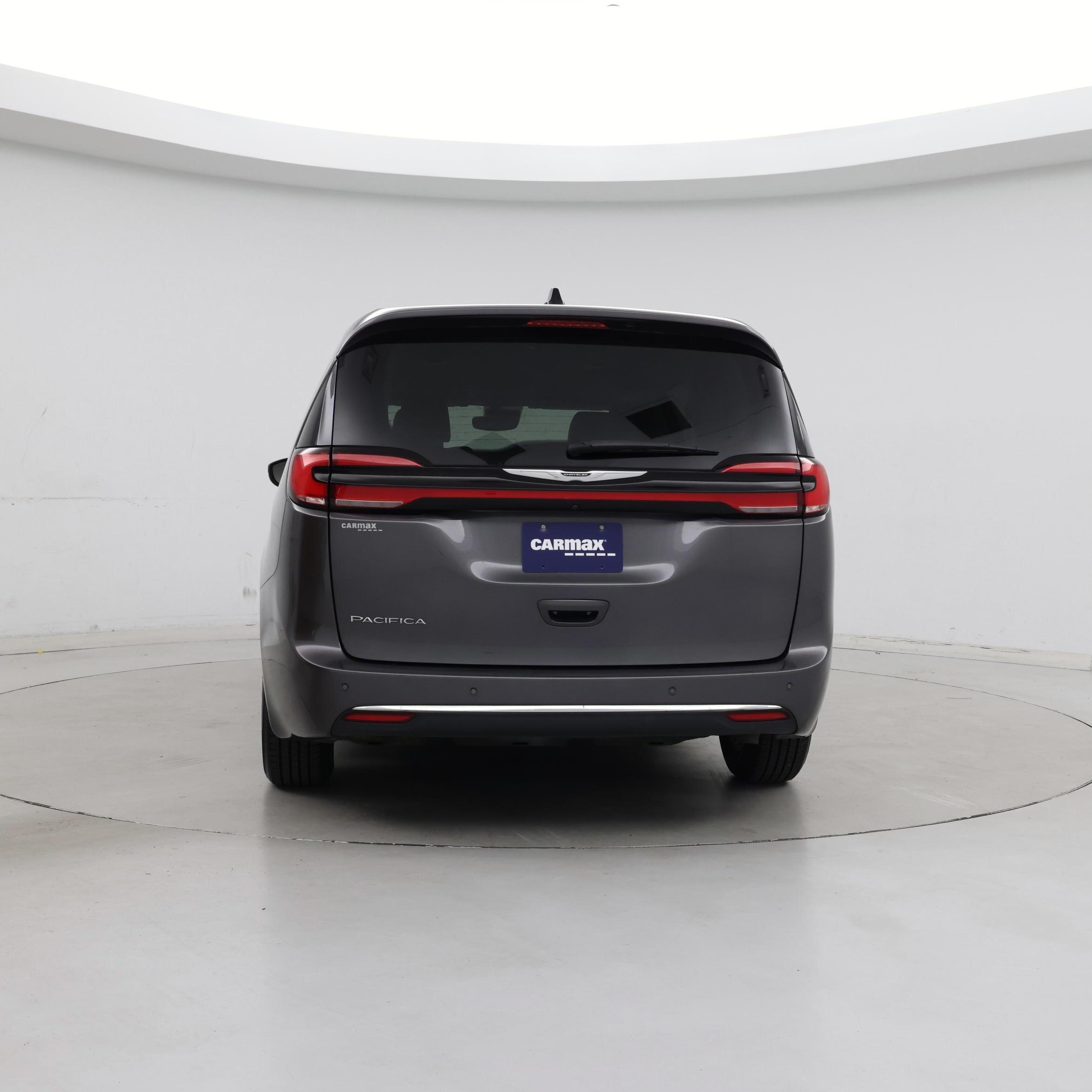 Thumbnail: 2023 Chrysler Pacifica - 6