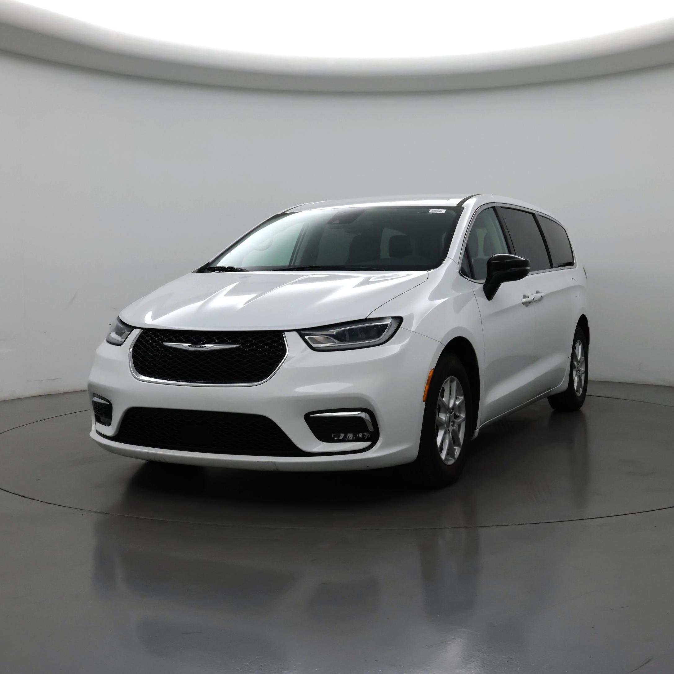 Thumbnail: 2023 Chrysler Pacifica - 4