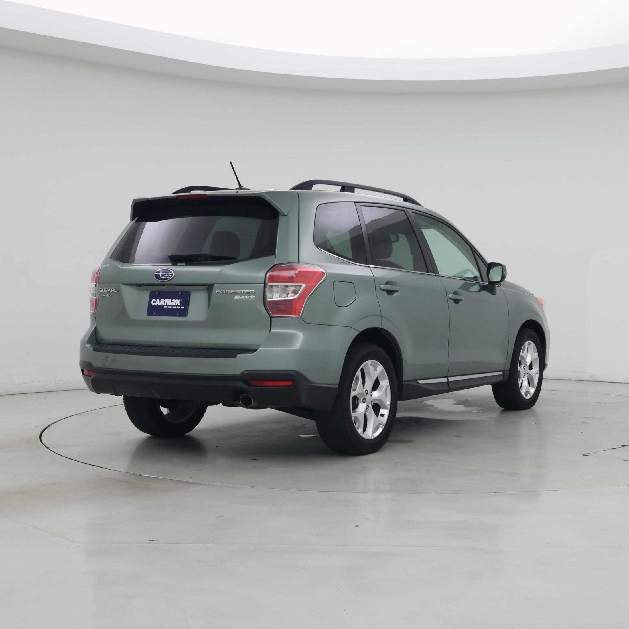 Thumbnail: 2015 Subaru Forester - 8