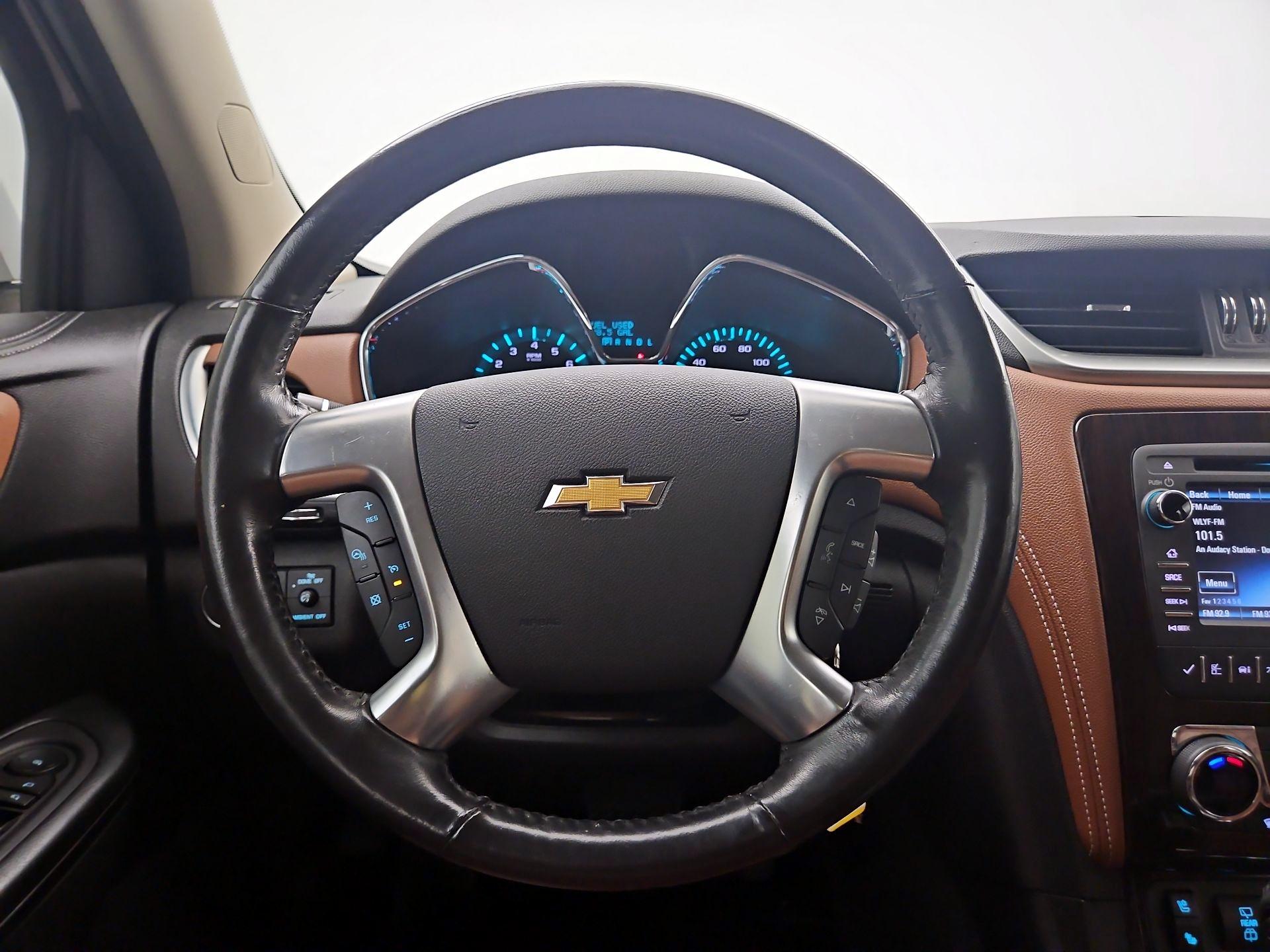 Thumbnail: 2017 Chevrolet Traverse - 10