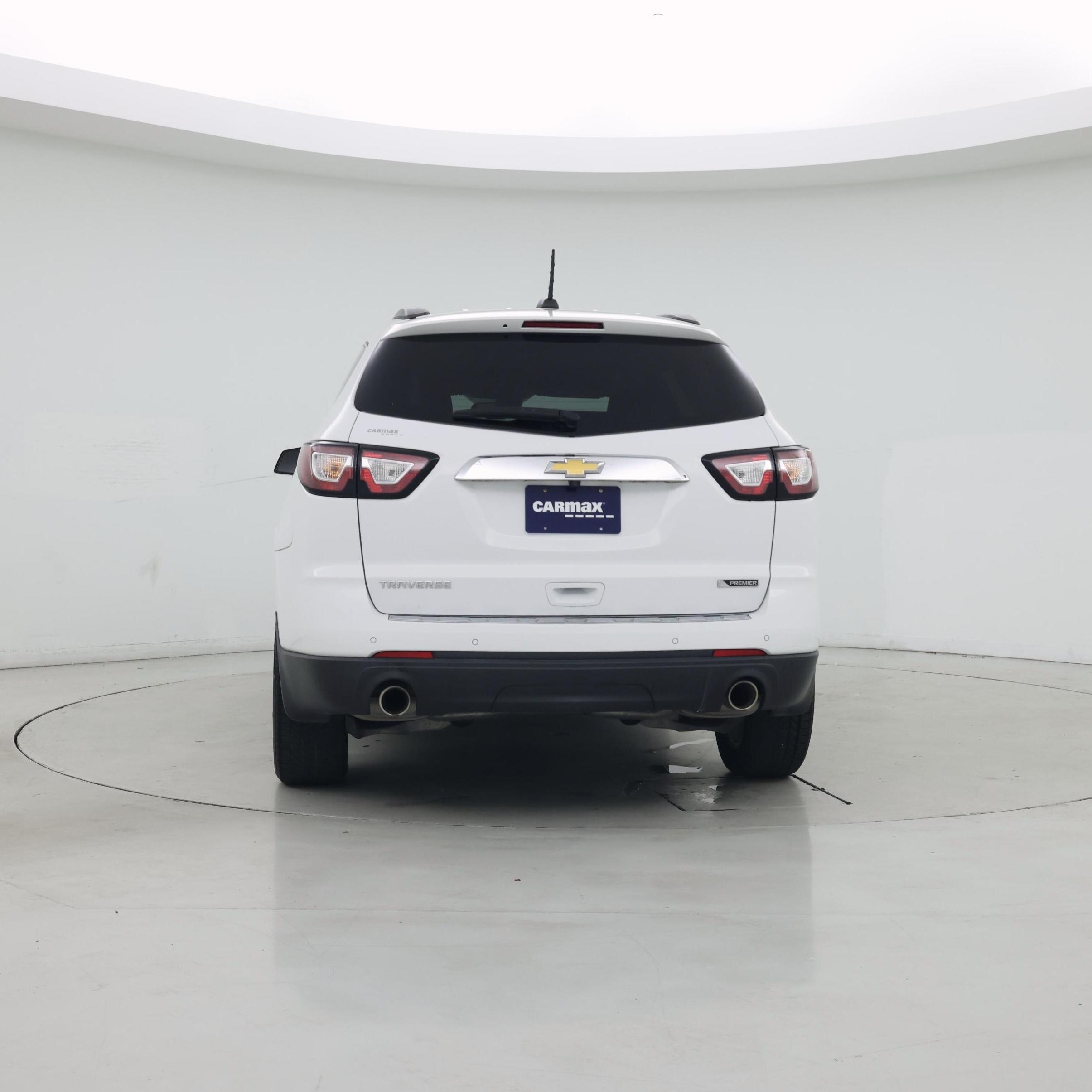 Thumbnail: 2017 Chevrolet Traverse - 6