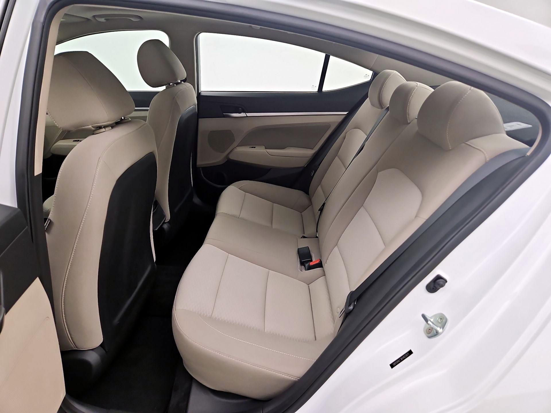 Thumbnail: 2019 Hyundai Elantra - 18