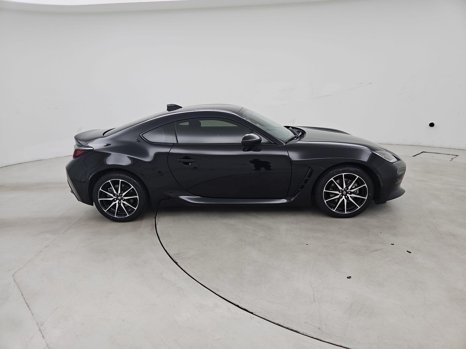 Thumbnail: 2024 Toyota GR86 - 4
