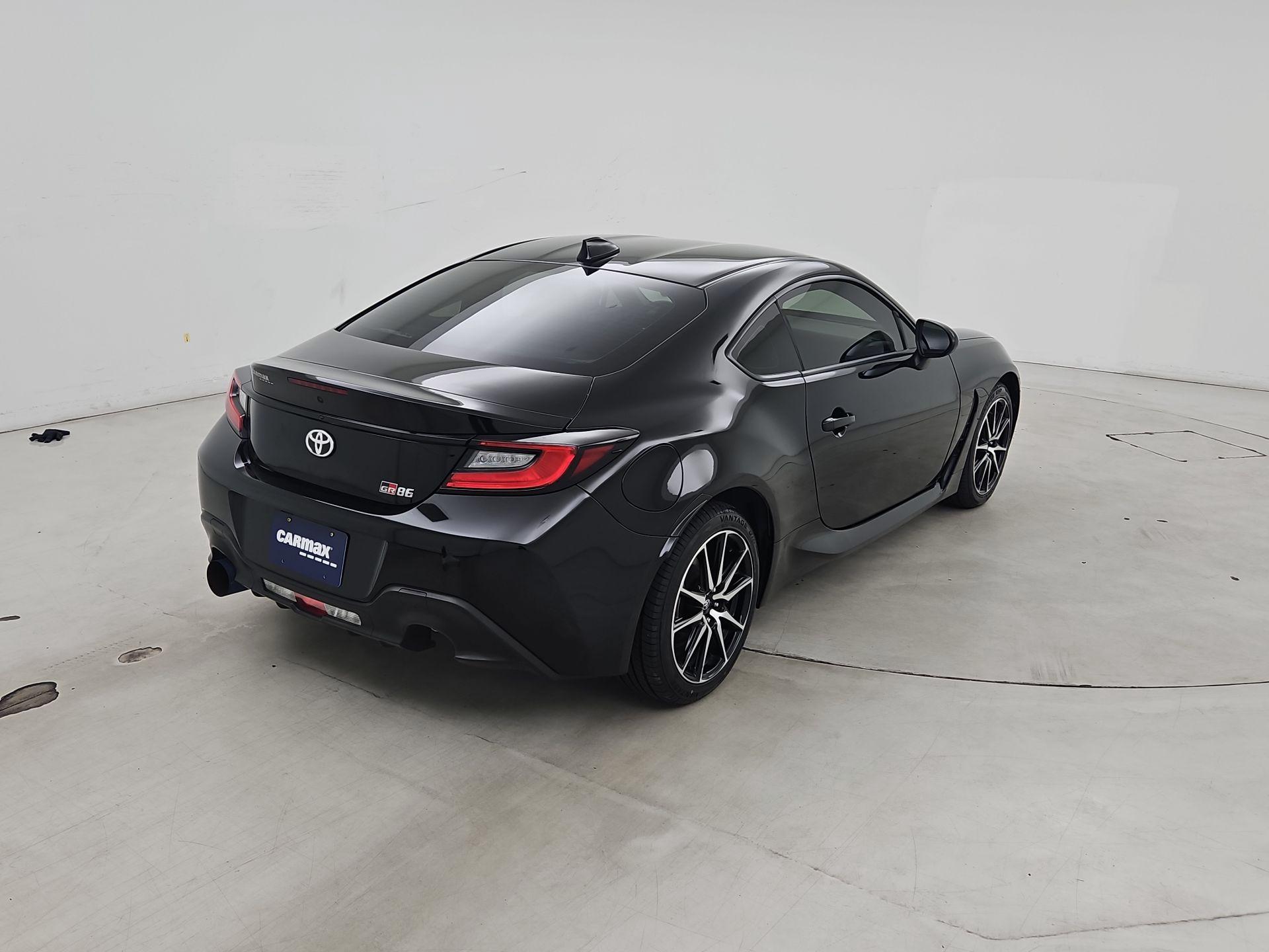 Thumbnail: 2024 Toyota GR86 - 5