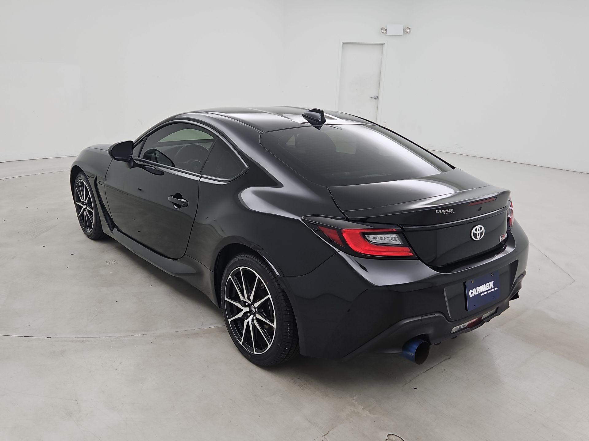 Thumbnail: 2024 Toyota GR86 - 7