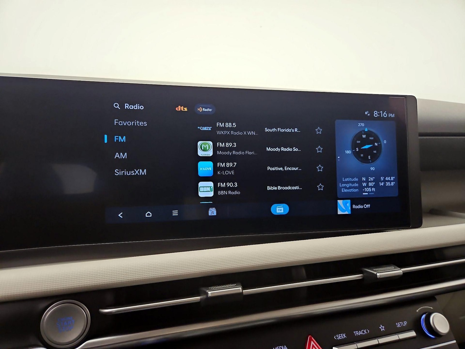 2025 Hyundai Tucson SE - Photo 16