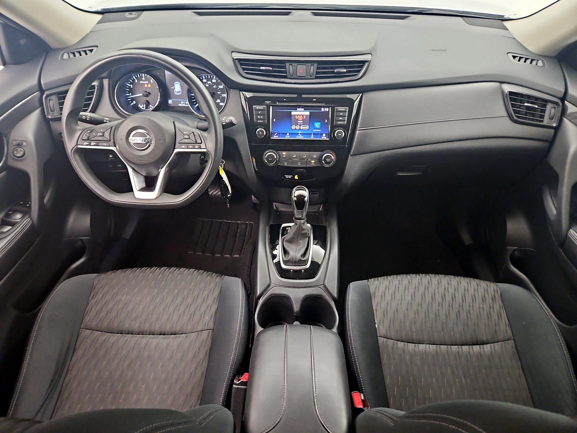 Thumbnail: 2018 Nissan Rogue - 9