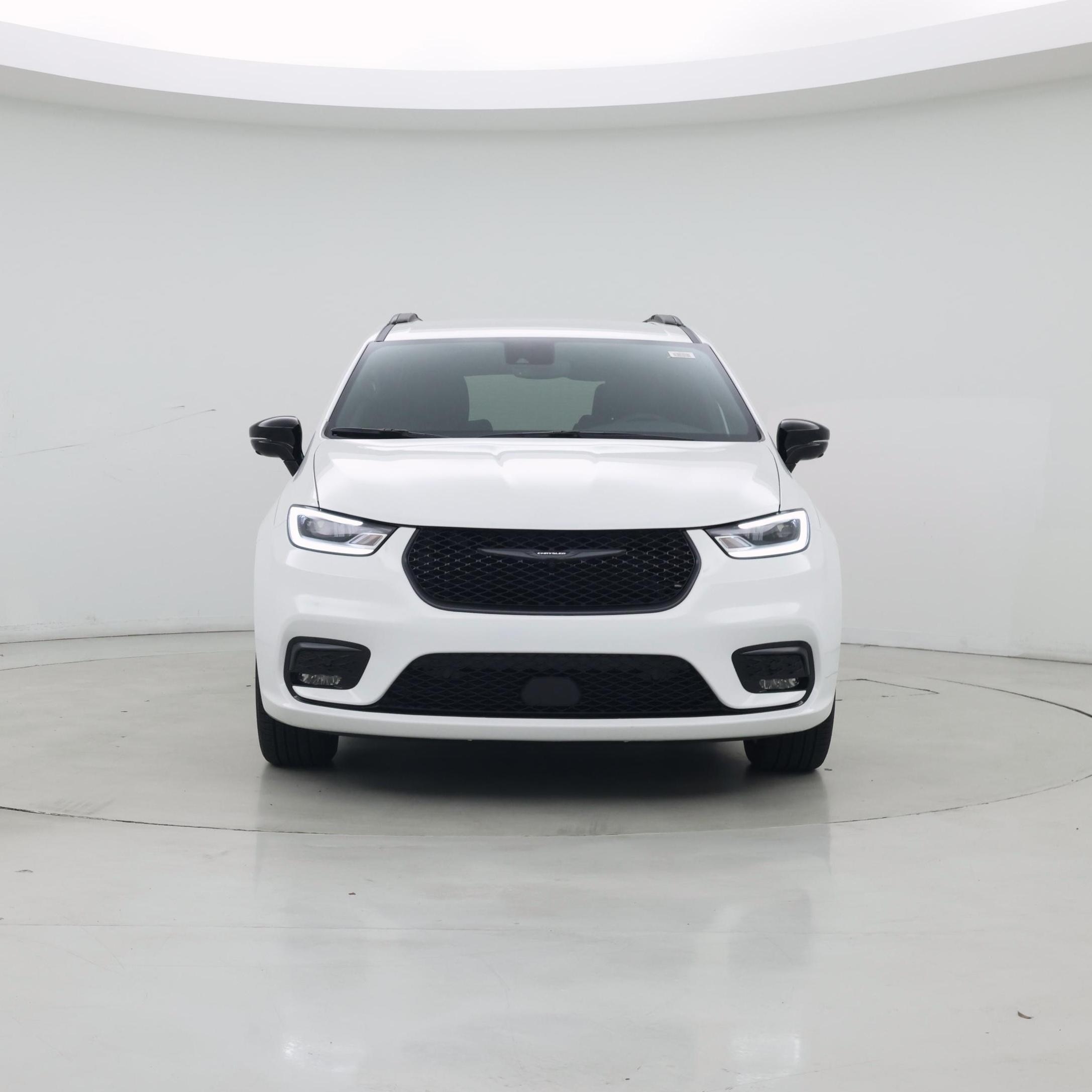 Thumbnail: 2026 Chrysler Pacifica - 5