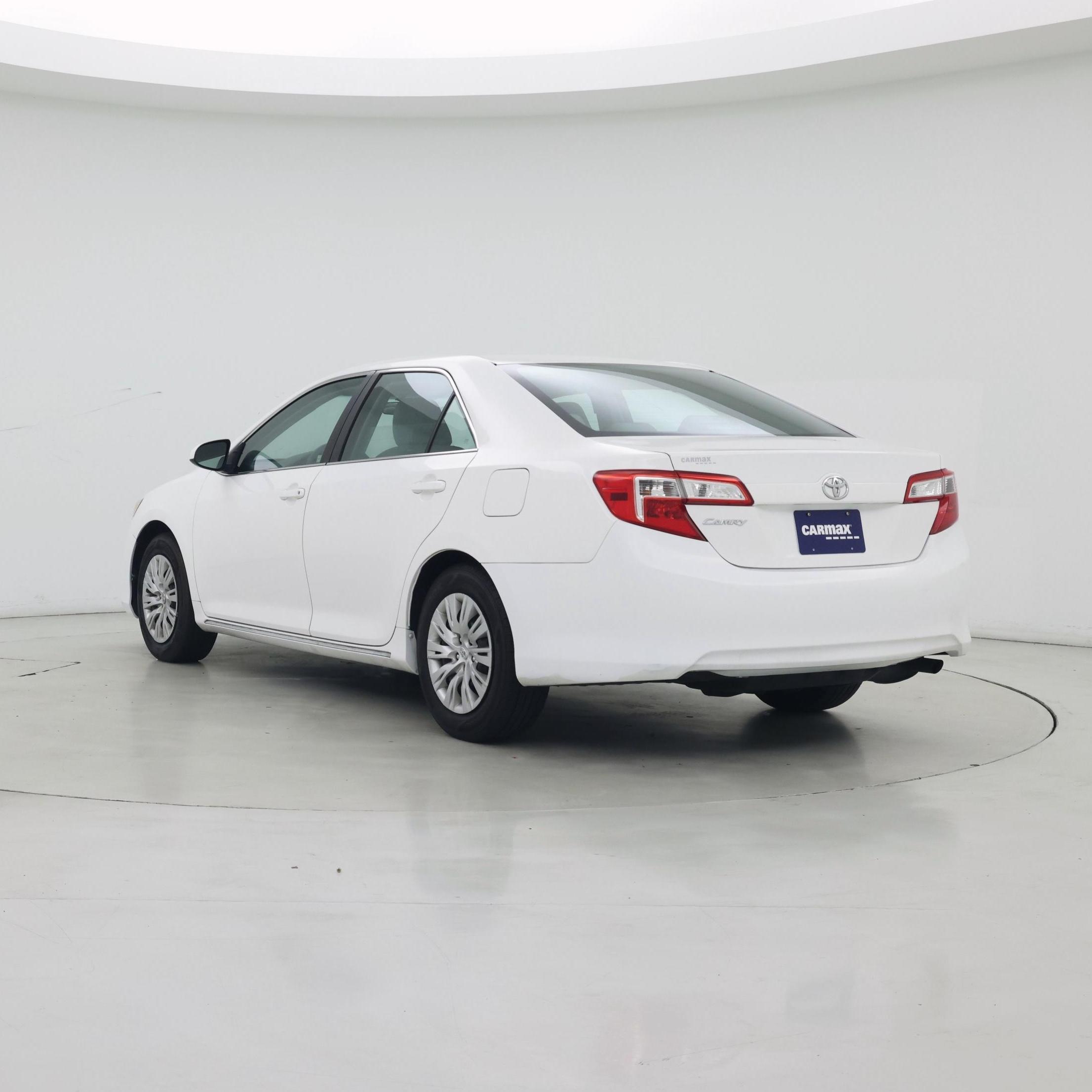Thumbnail: 2014 Toyota Camry - 2