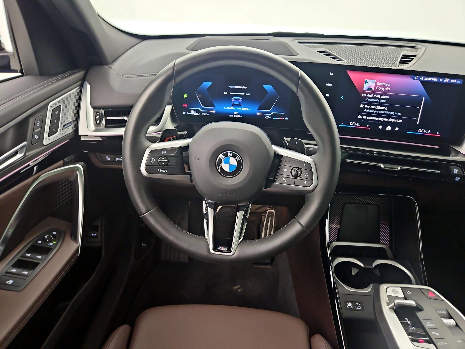Thumbnail: 2025 BMW X2 - 10