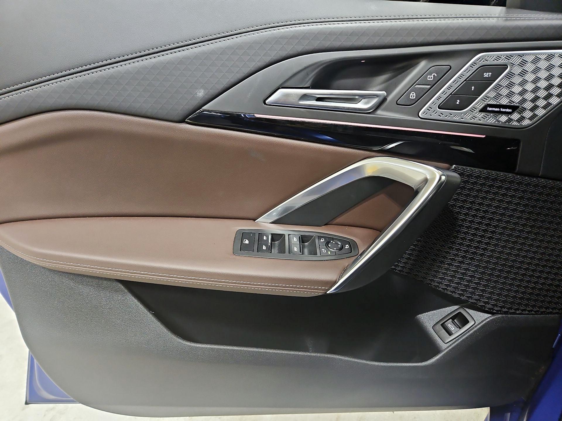 Thumbnail: 2025 BMW X2 - 12