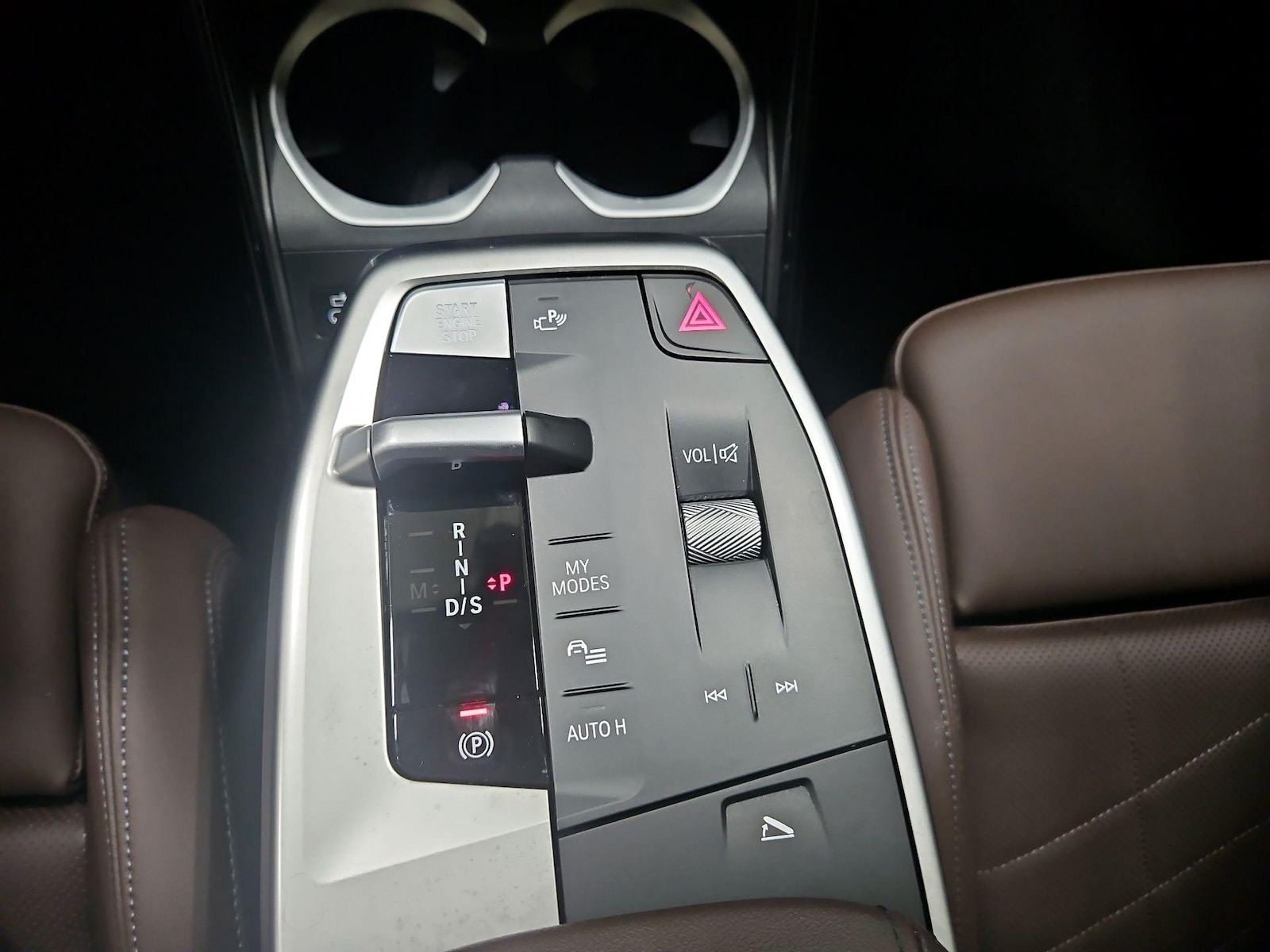 2025 BMW X2 28i - Photo 18