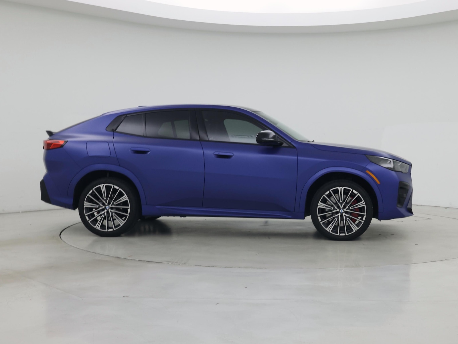 2025 BMW X2 28i - Photo 8