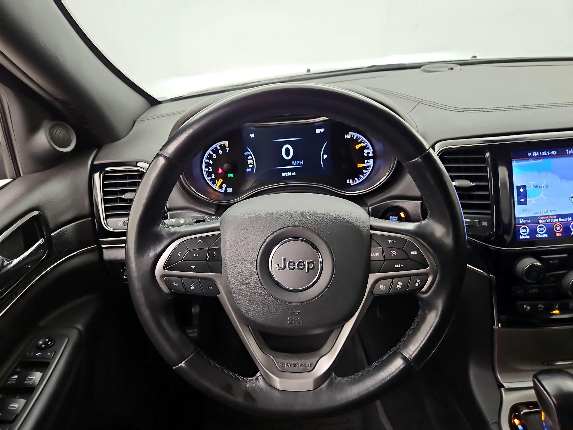 Thumbnail: 2021 Jeep Grand Cherokee - 10