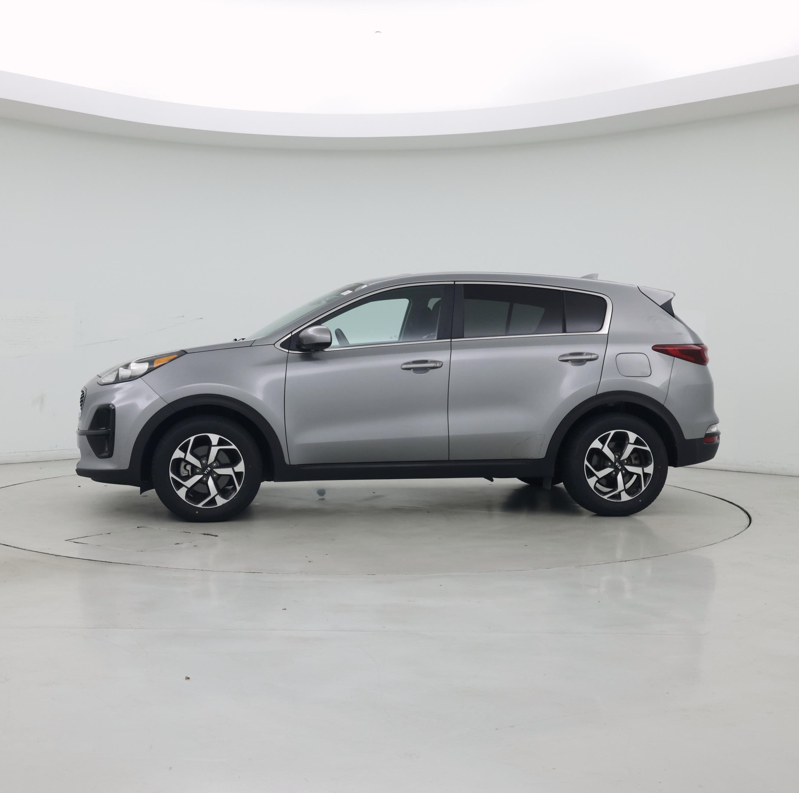 Thumbnail: 2022 Kia Sportage - 3
