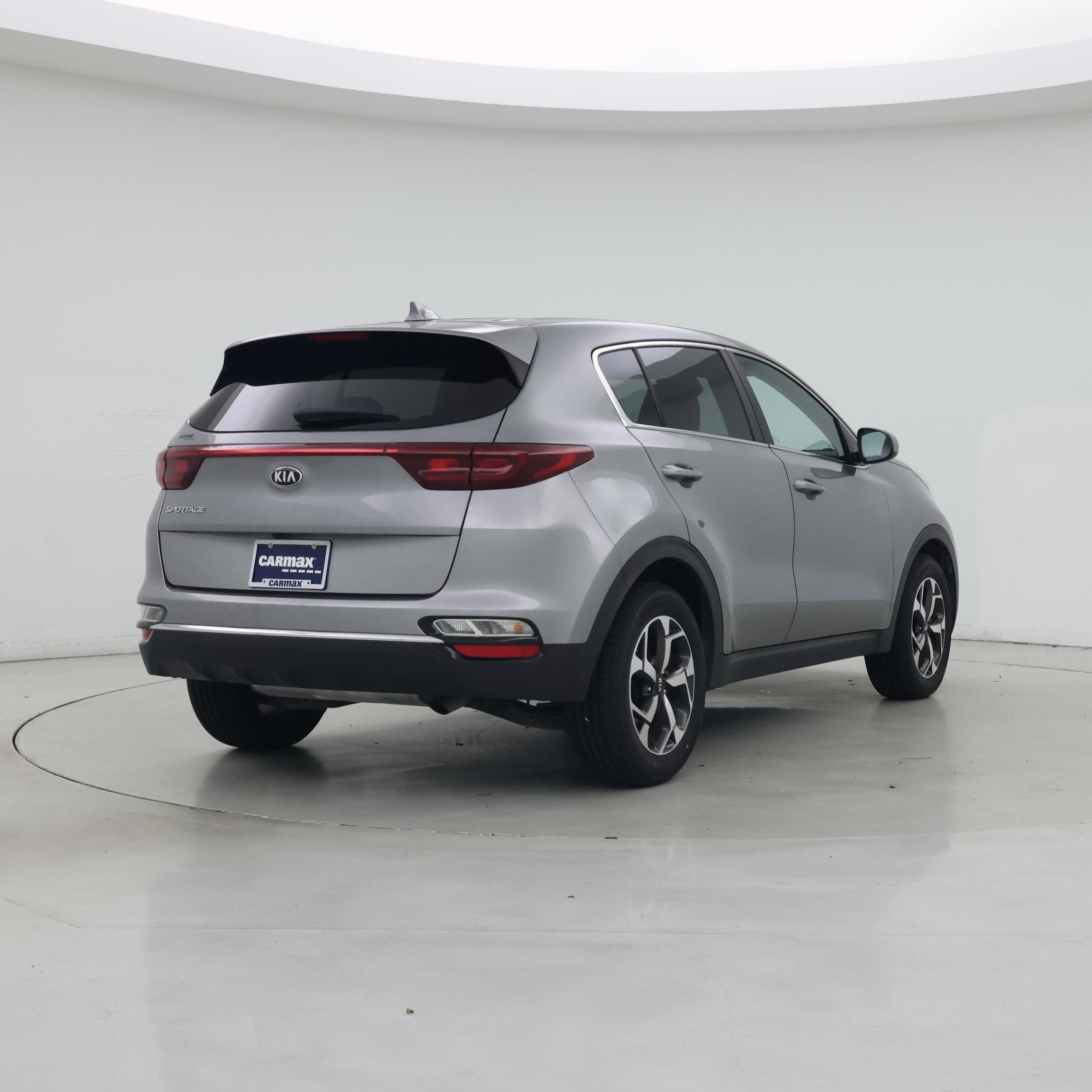 Thumbnail: 2022 Kia Sportage - 8