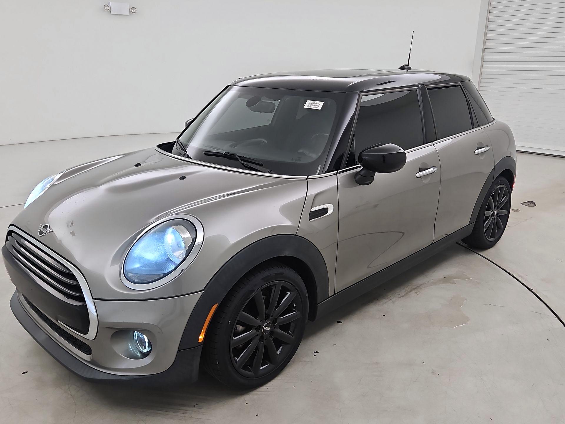 Thumbnail: 2020 MINI Cooper Hardtop - 3