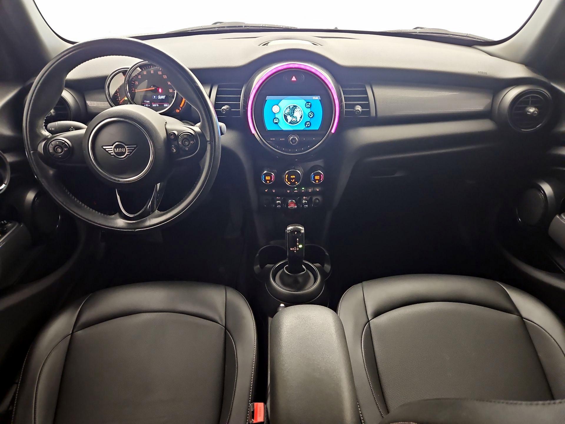 Thumbnail: 2020 MINI Cooper Hardtop - 8