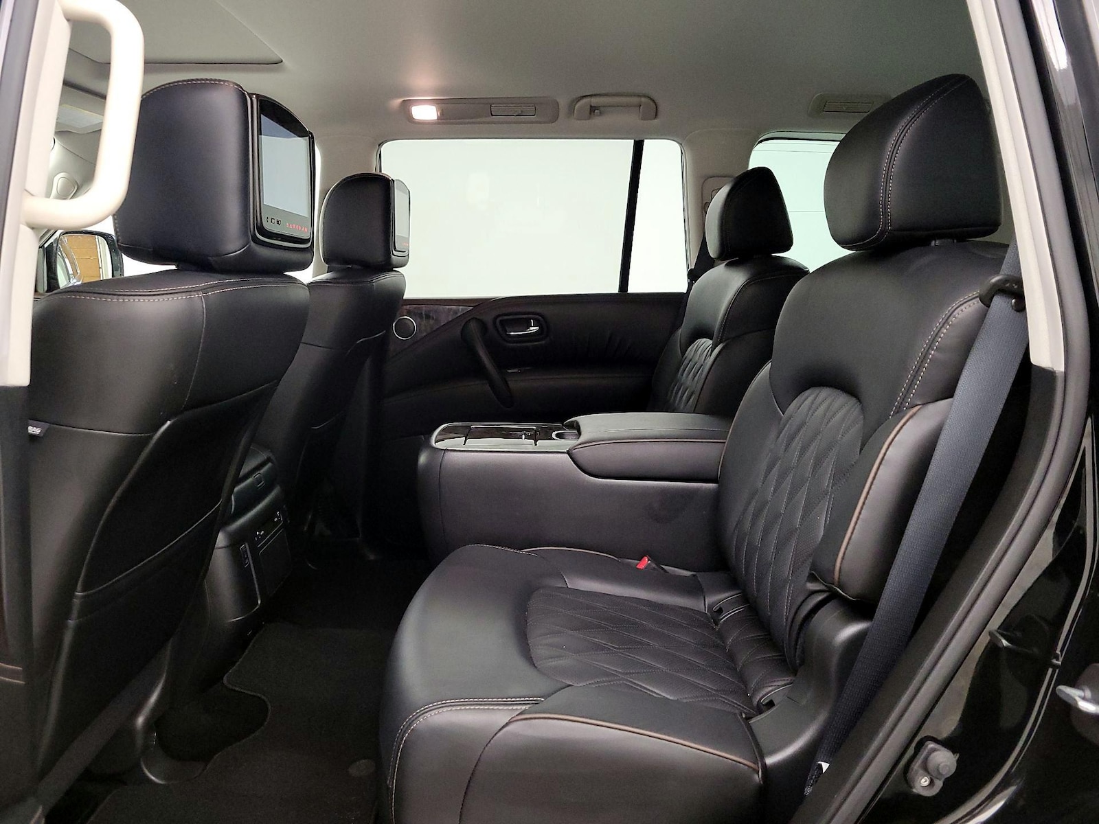 2023 Nissan Armada Platinum - Photo 21